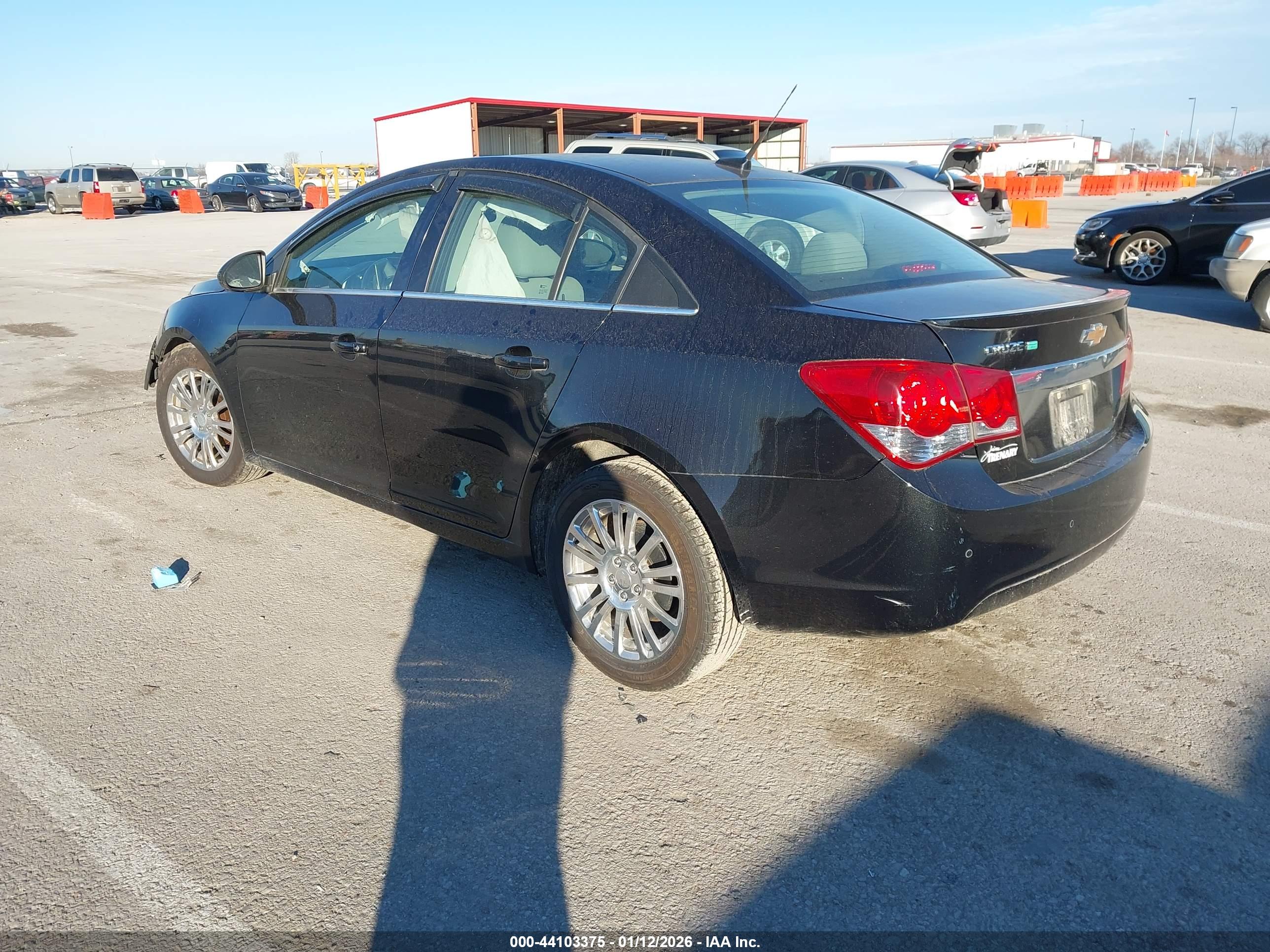 CHEVROLET CRUZE image 3