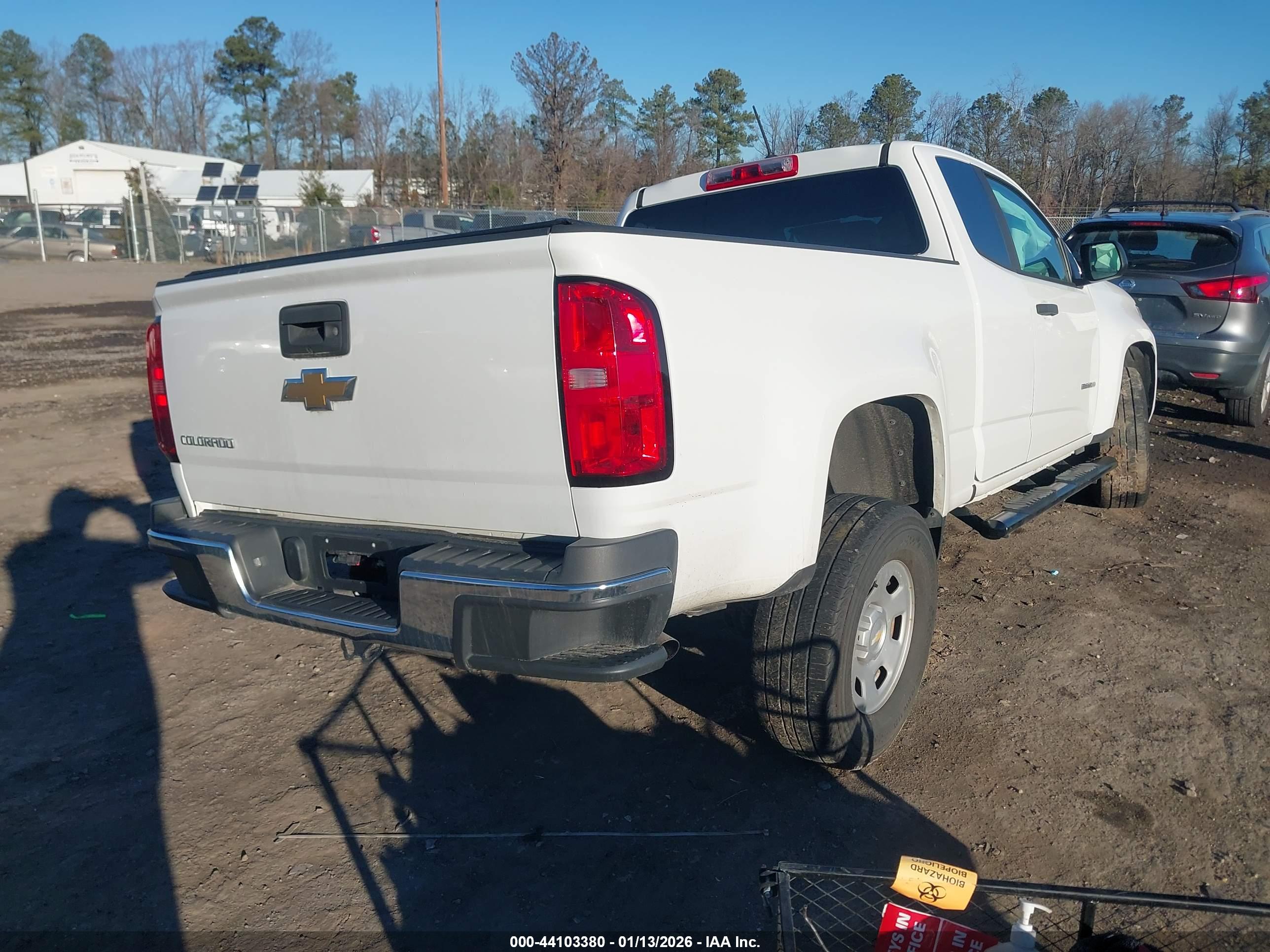 CHEVROLET COLORADO image 4