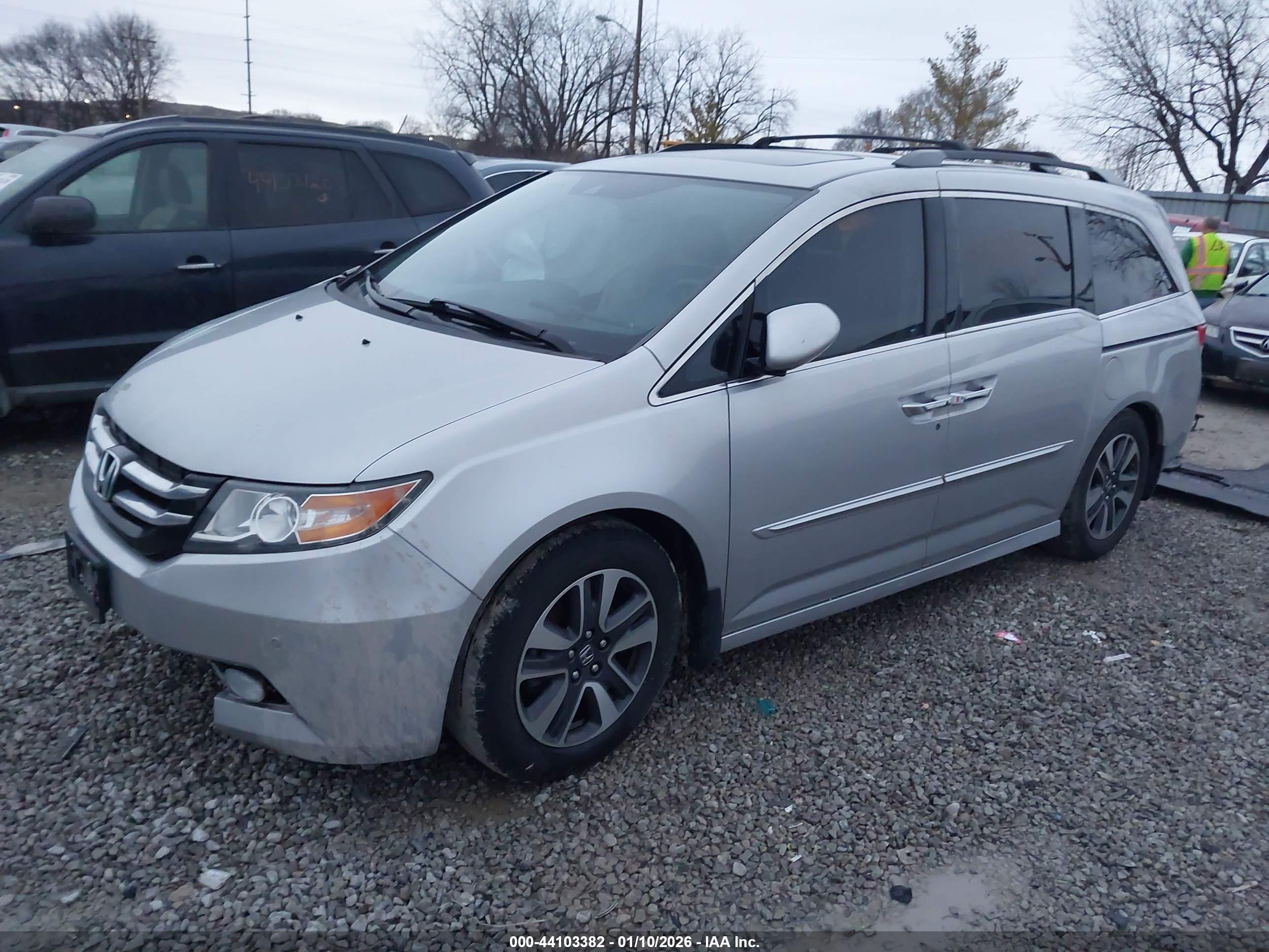 HONDA ODYSSEY image 2