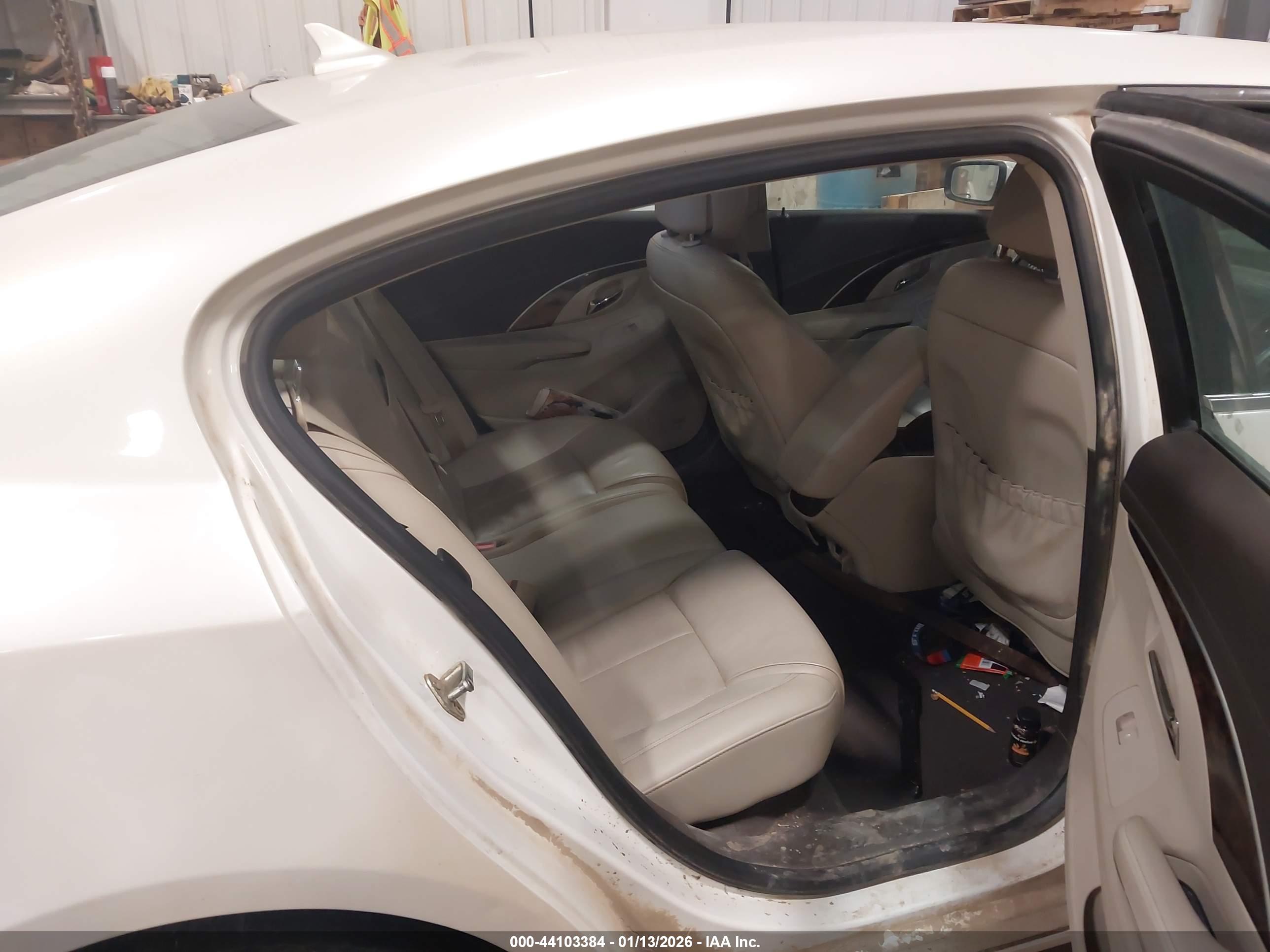 BUICK LACROSSE image 8