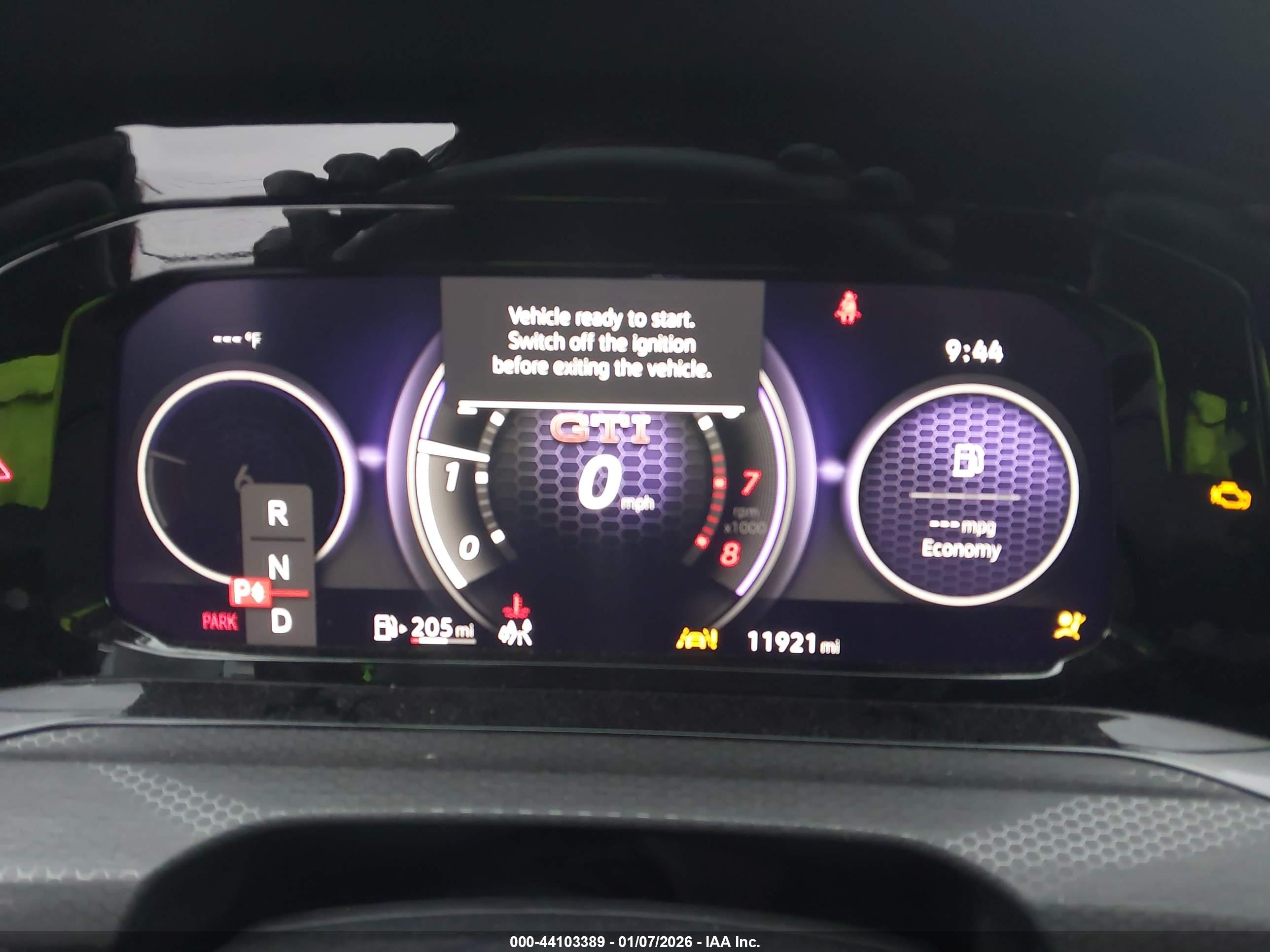 VOLKSWAGEN GOLF image 7