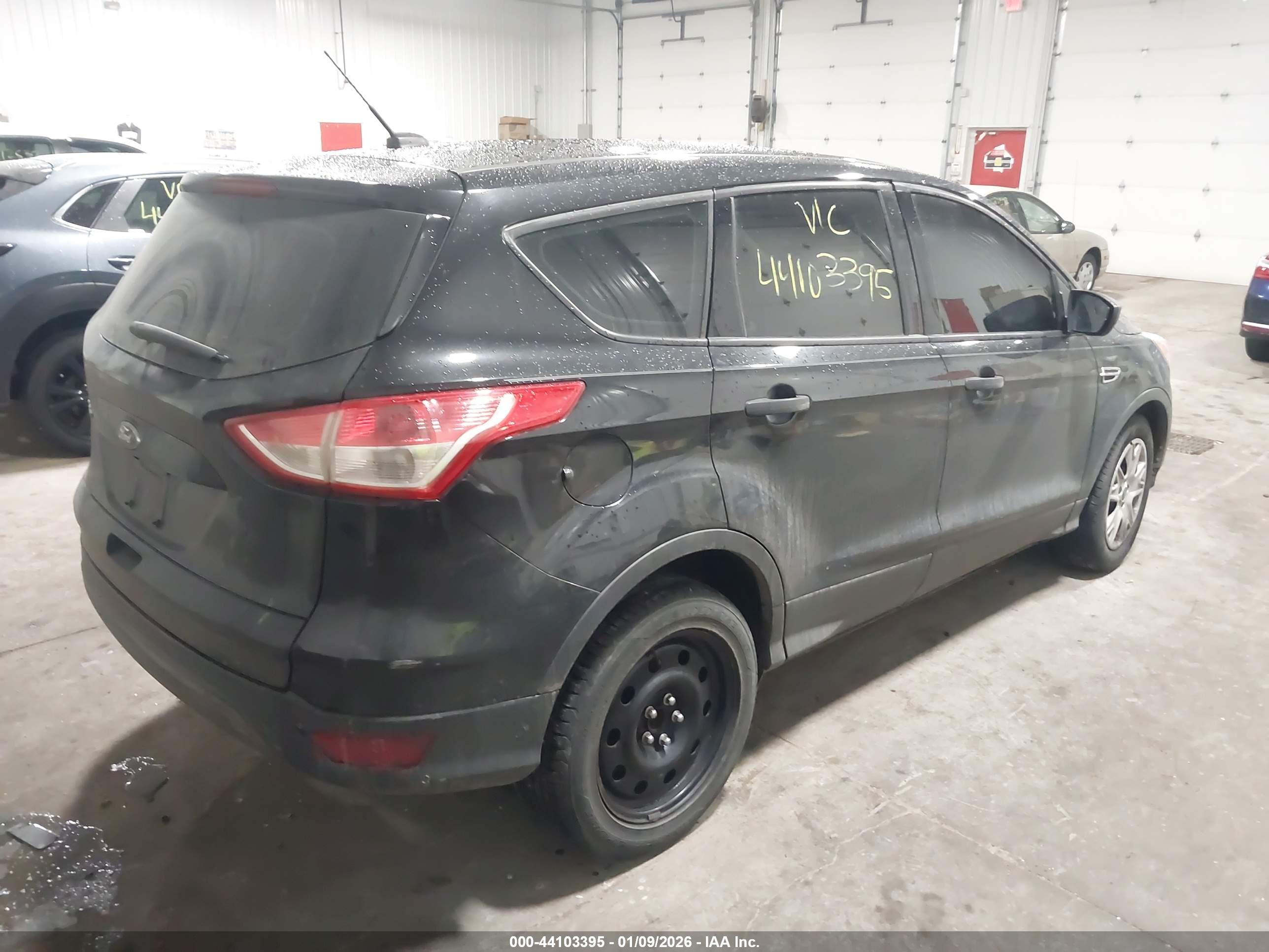 FORD ESCAPE image 4