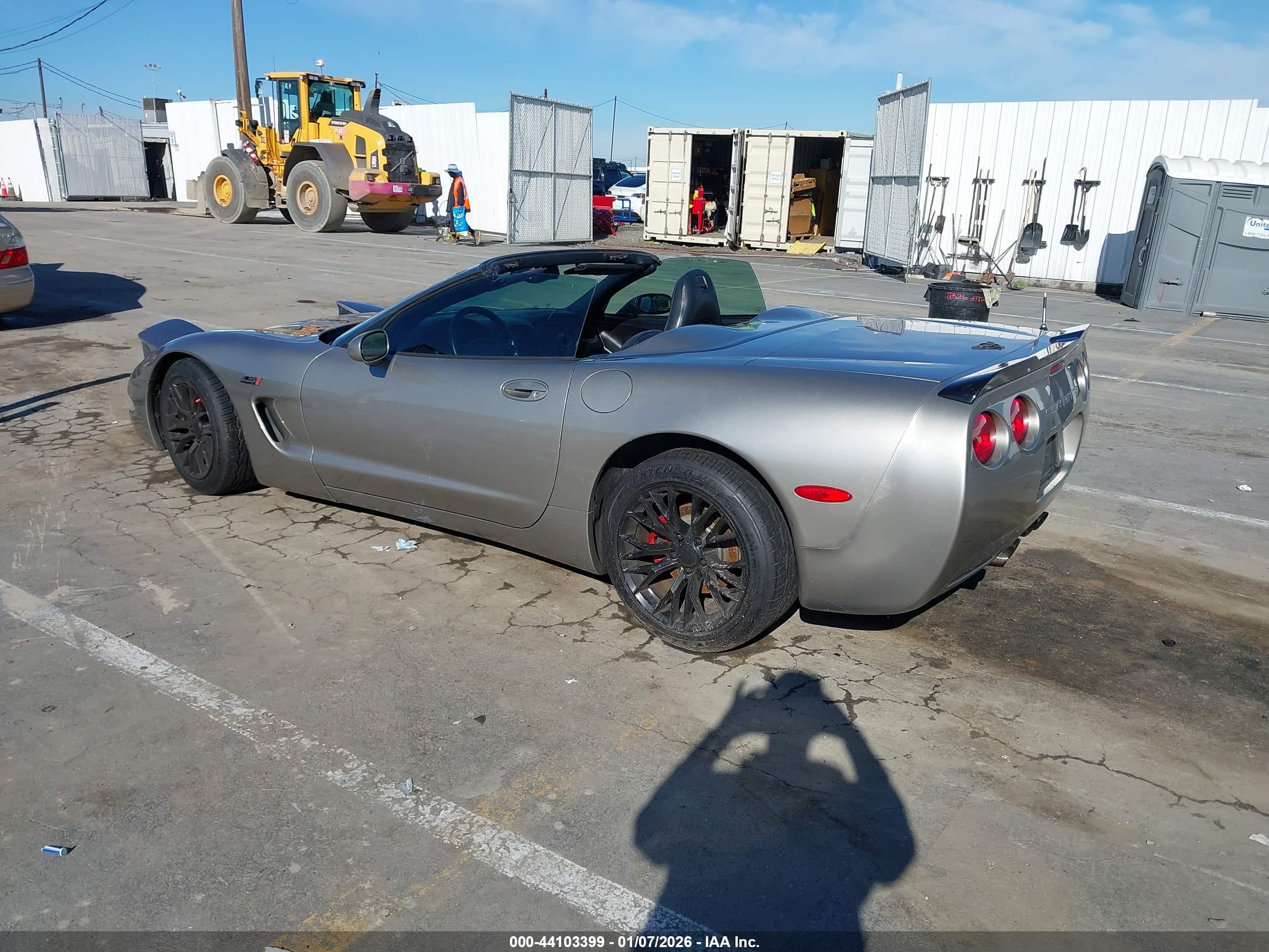 CHEVROLET CORVETTE image 3