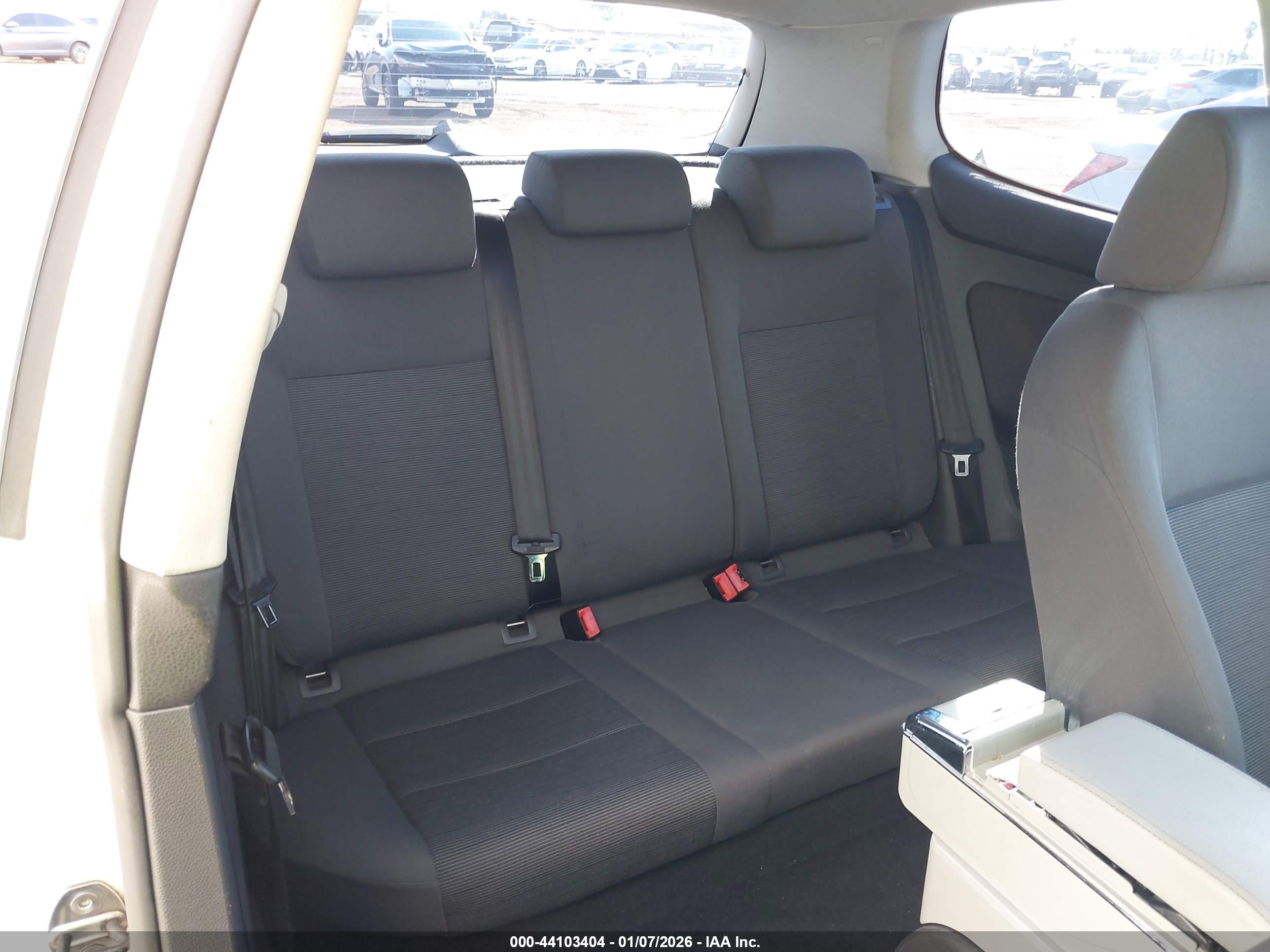 VOLKSWAGEN RABBIT image 8