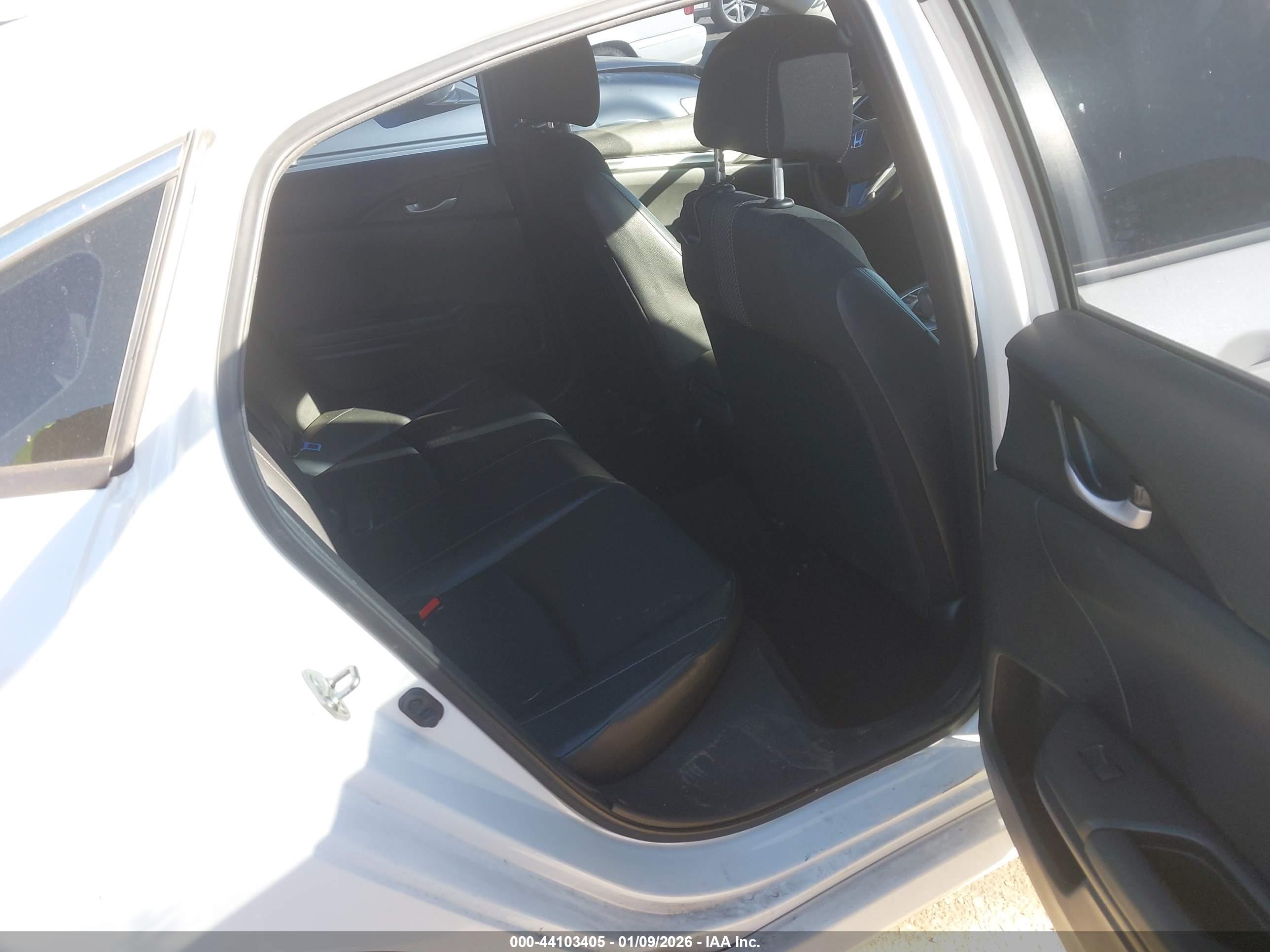 HONDA CIVIC image 8