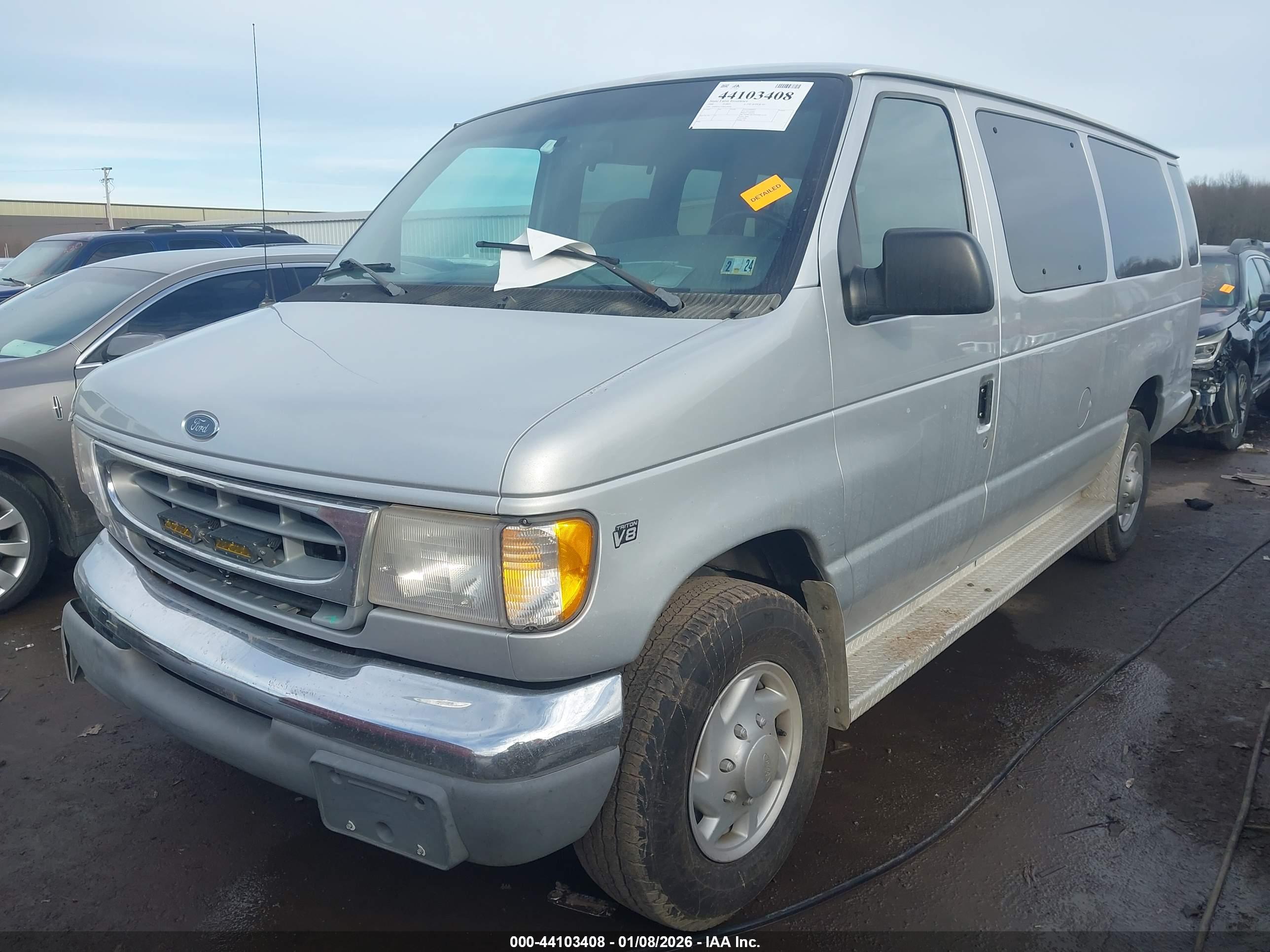 FORD E-350 image 2