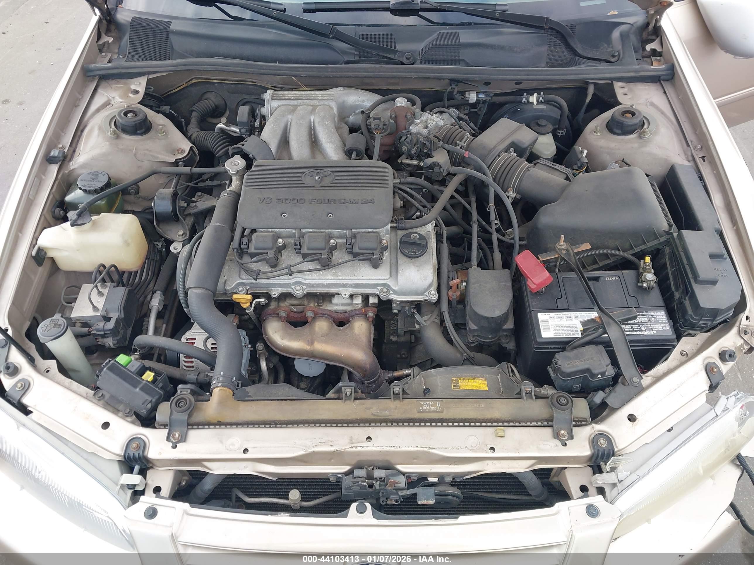 TOYOTA CAMRY image 10