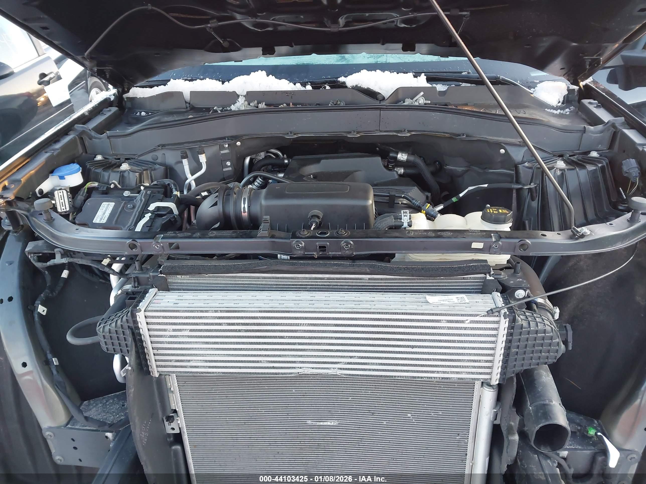 FORD EXPLORER image 10