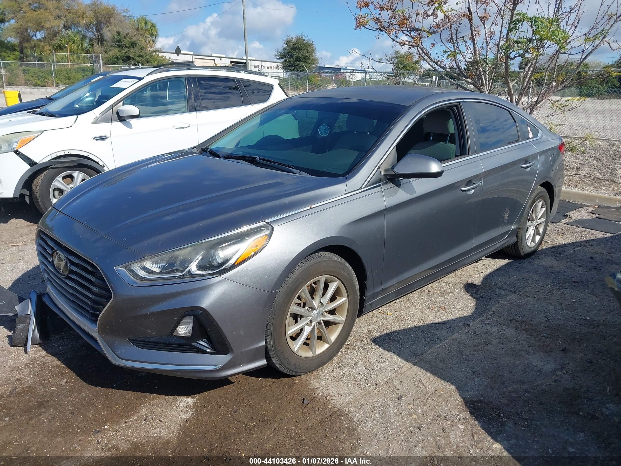 HYUNDAI SONATA image 2