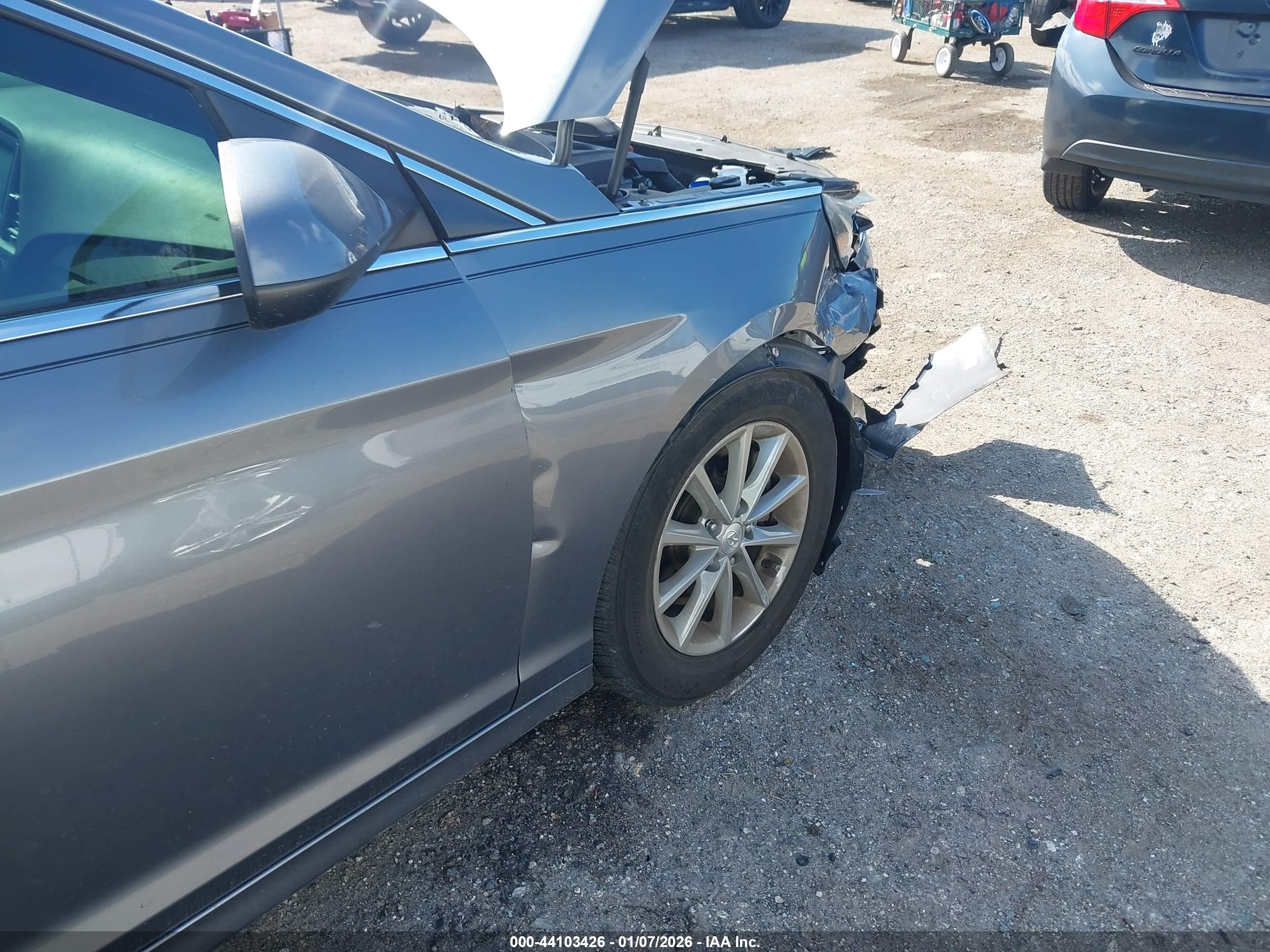 HYUNDAI SONATA image 6