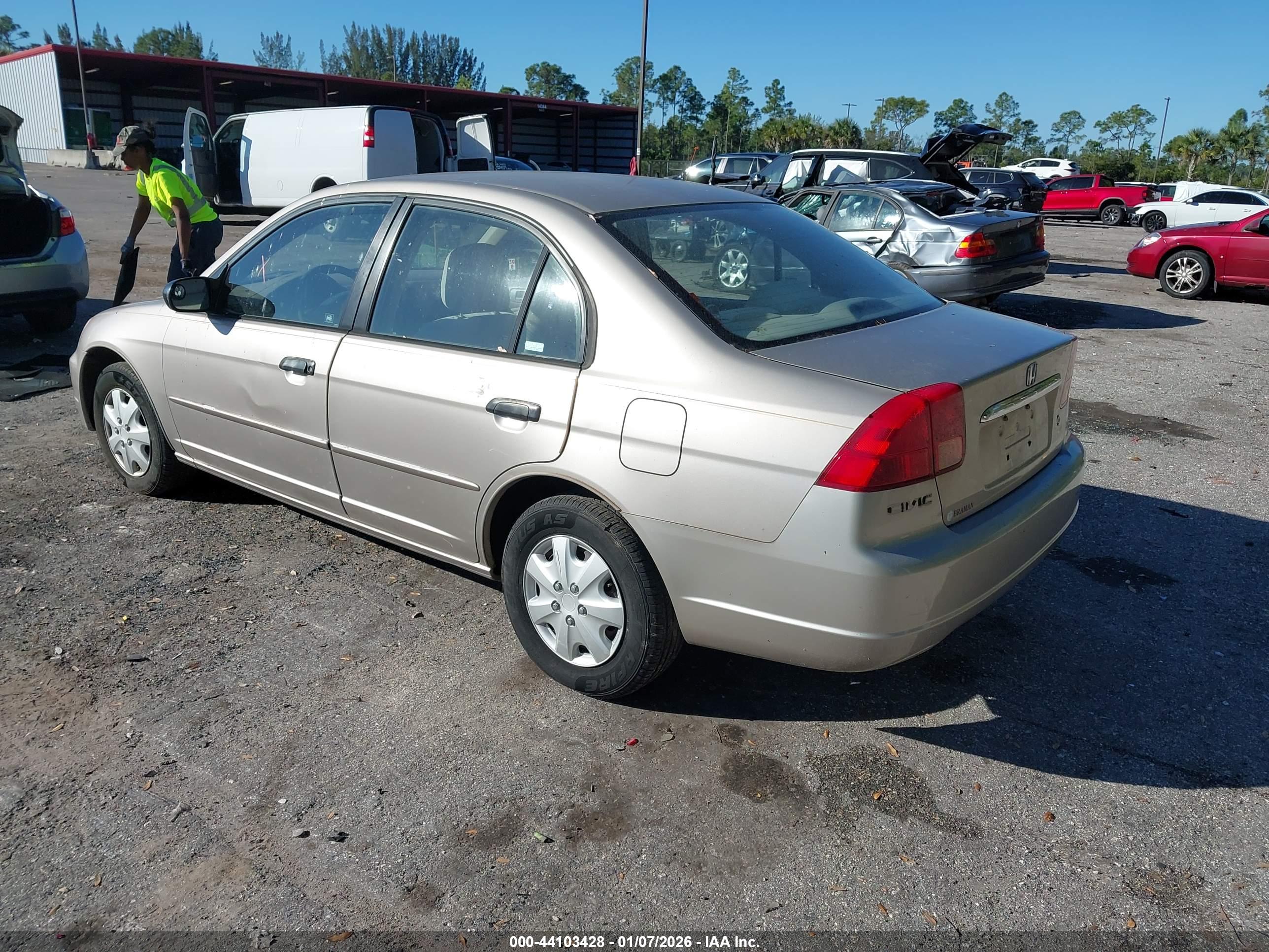 HONDA CIVIC image 3