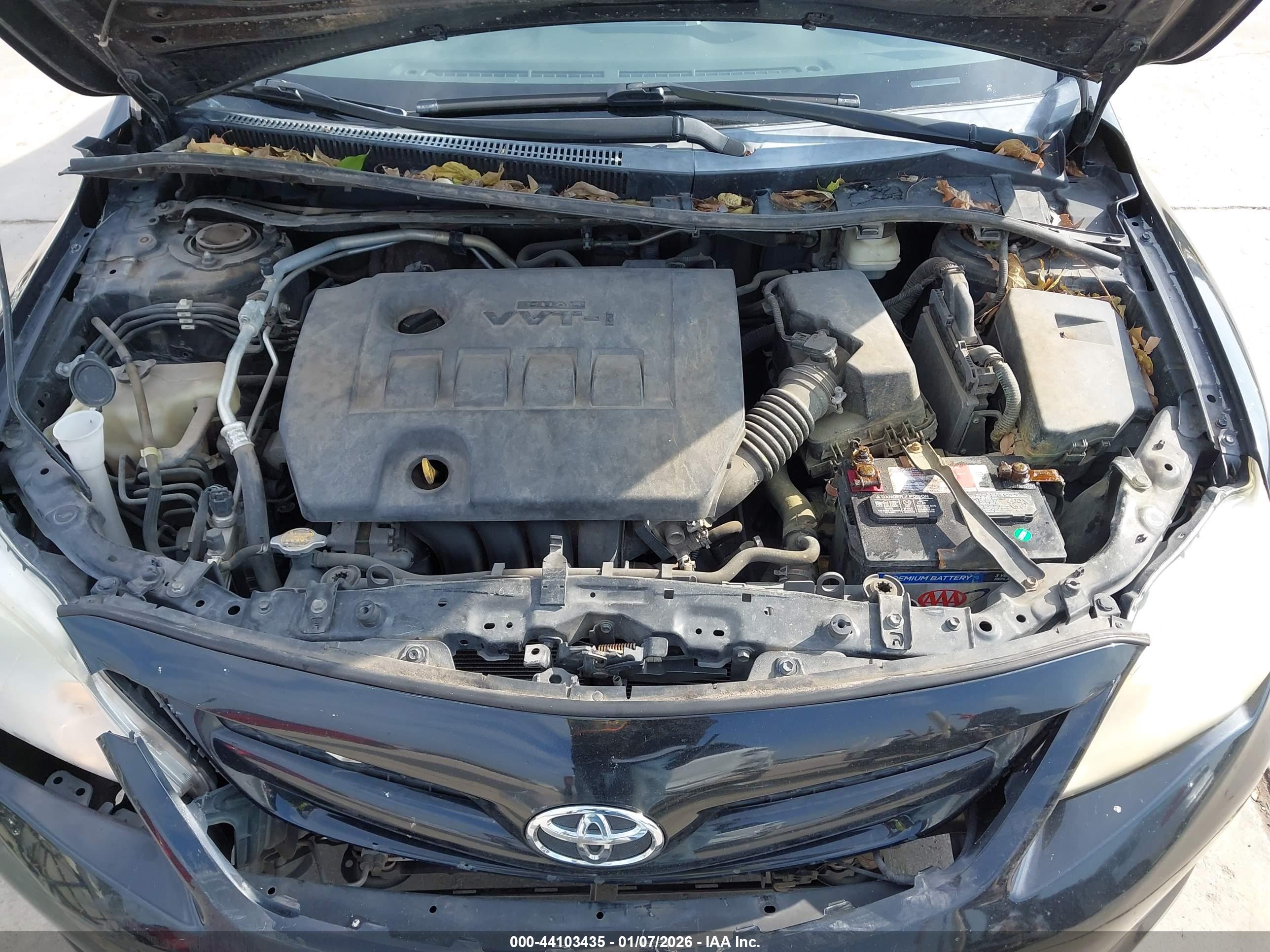 TOYOTA COROLLA image 10