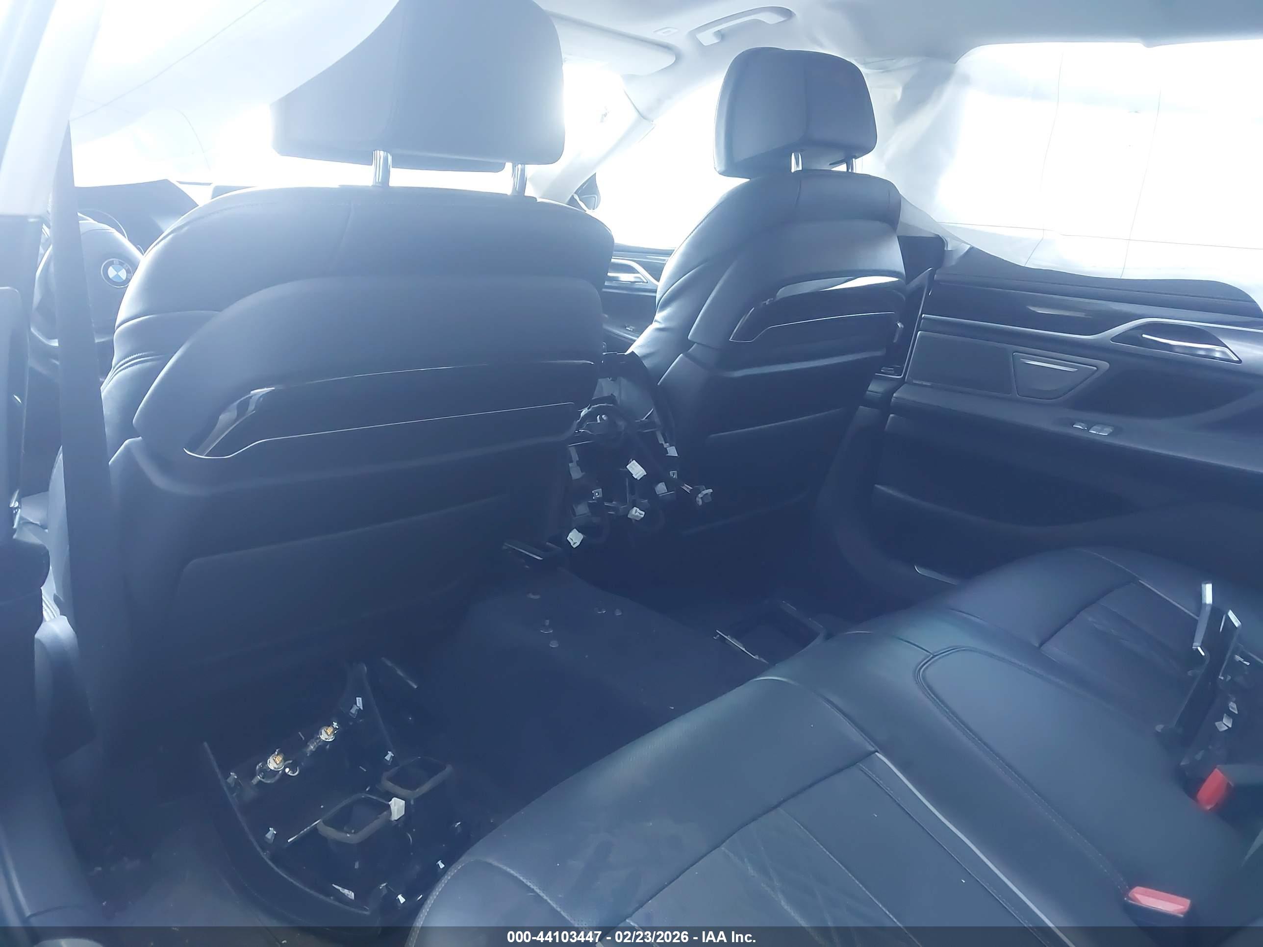 BMW 740I image 8