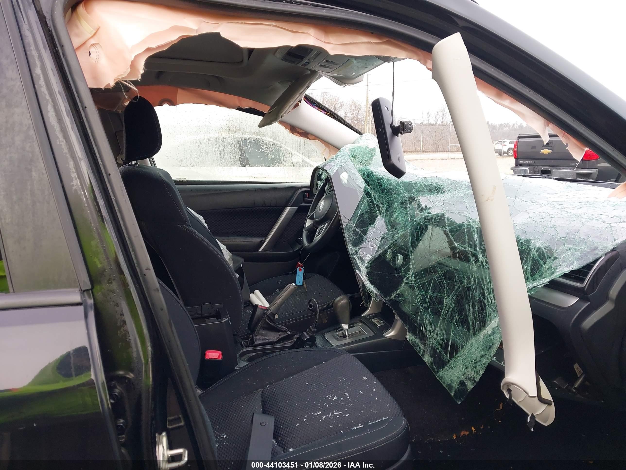 SUBARU FORESTER image 5