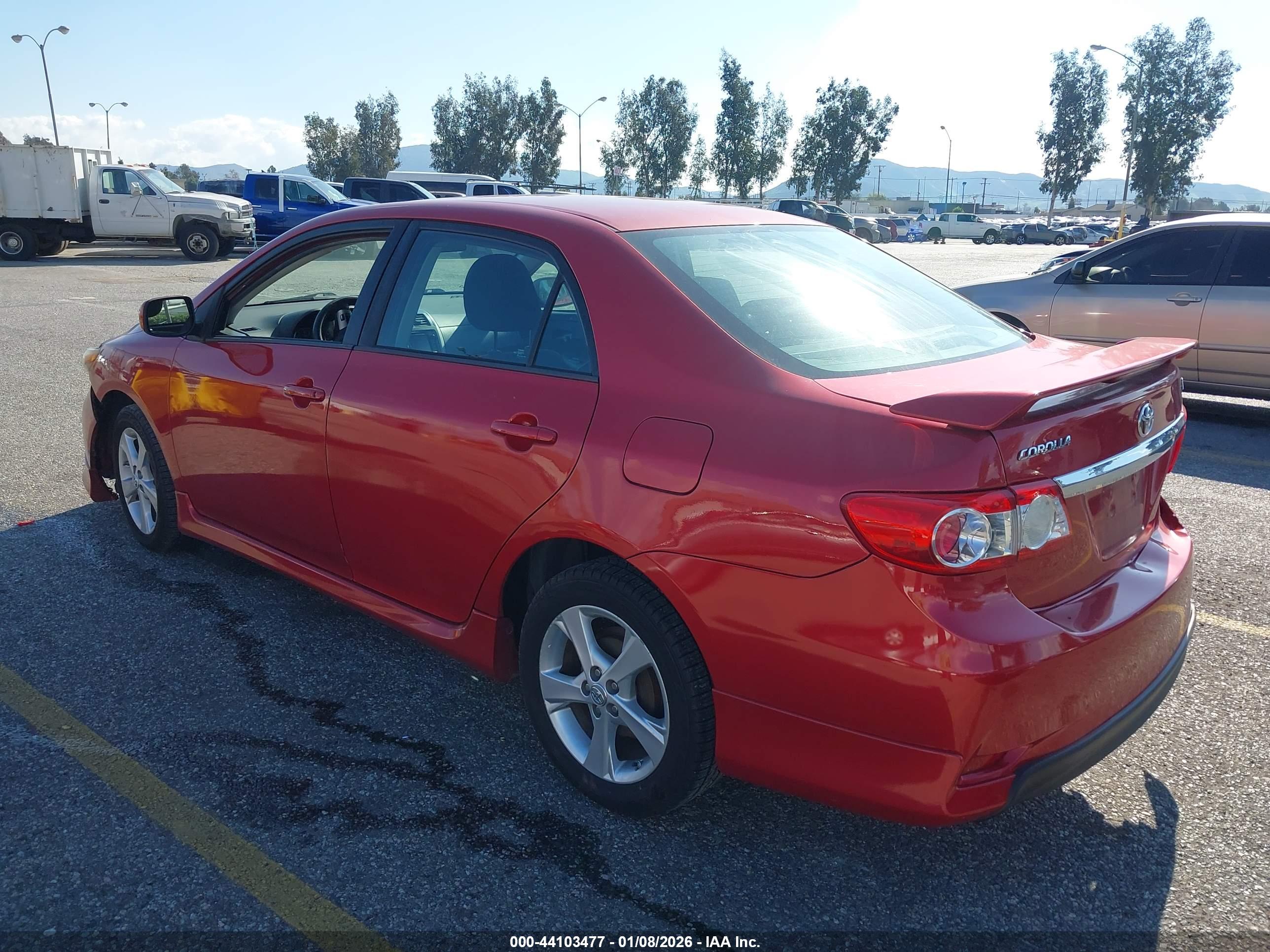 TOYOTA COROLLA image 3