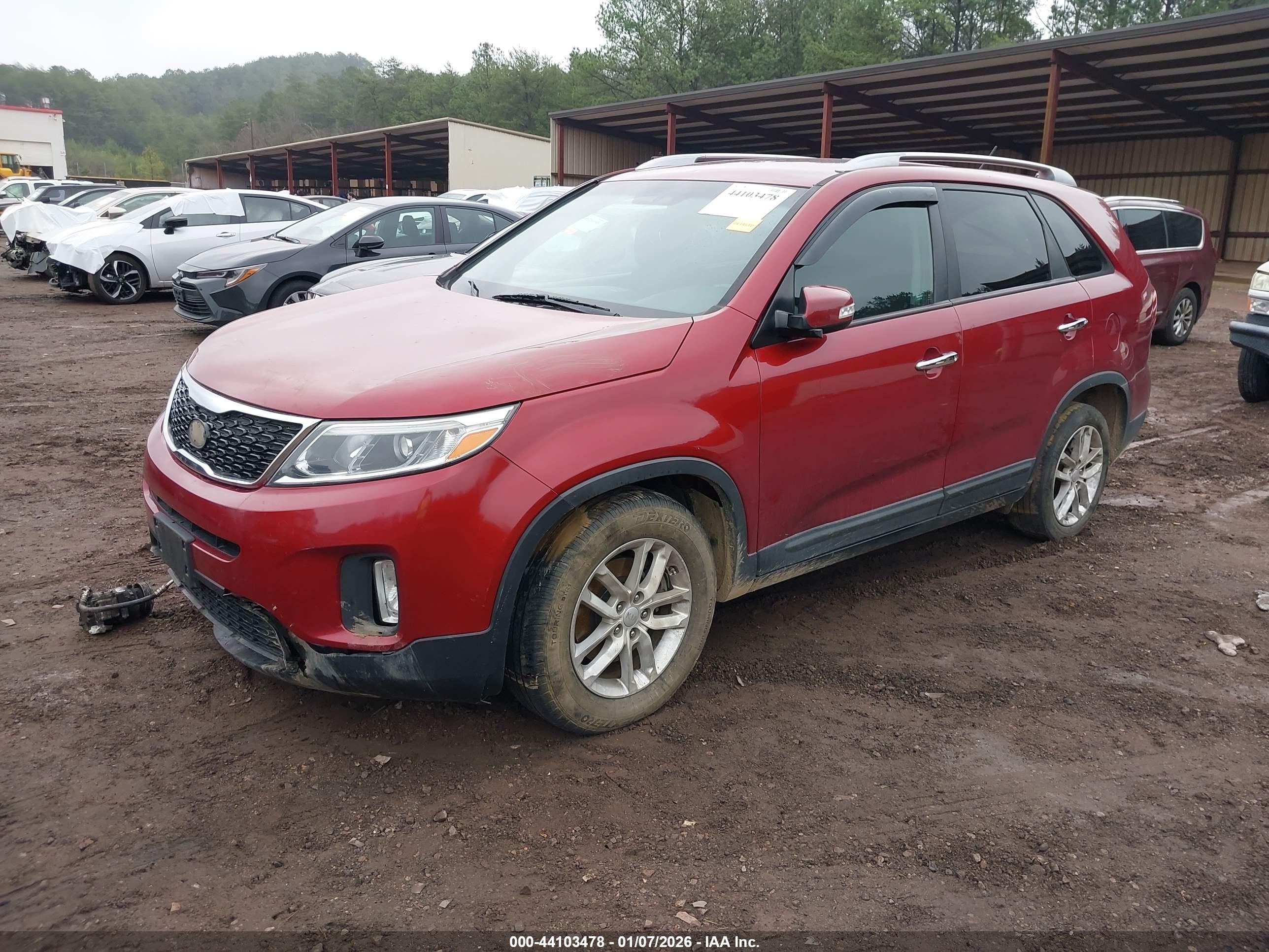 KIA SORENTO image 2