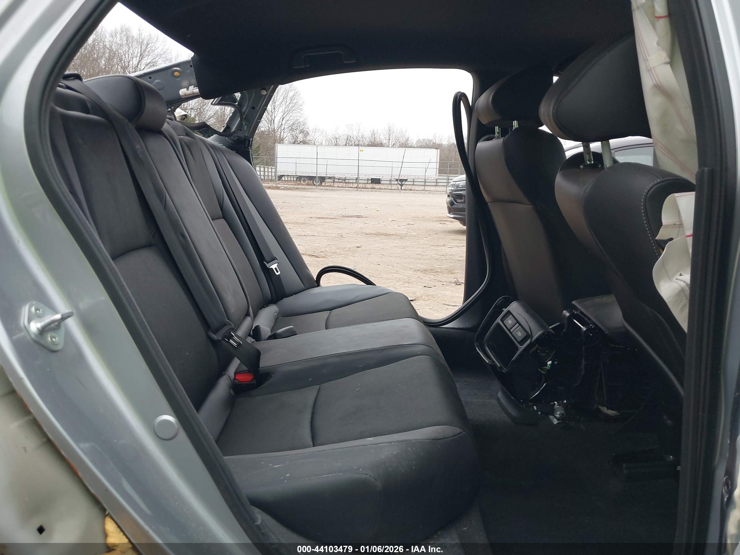 HONDA ACCORD image 8