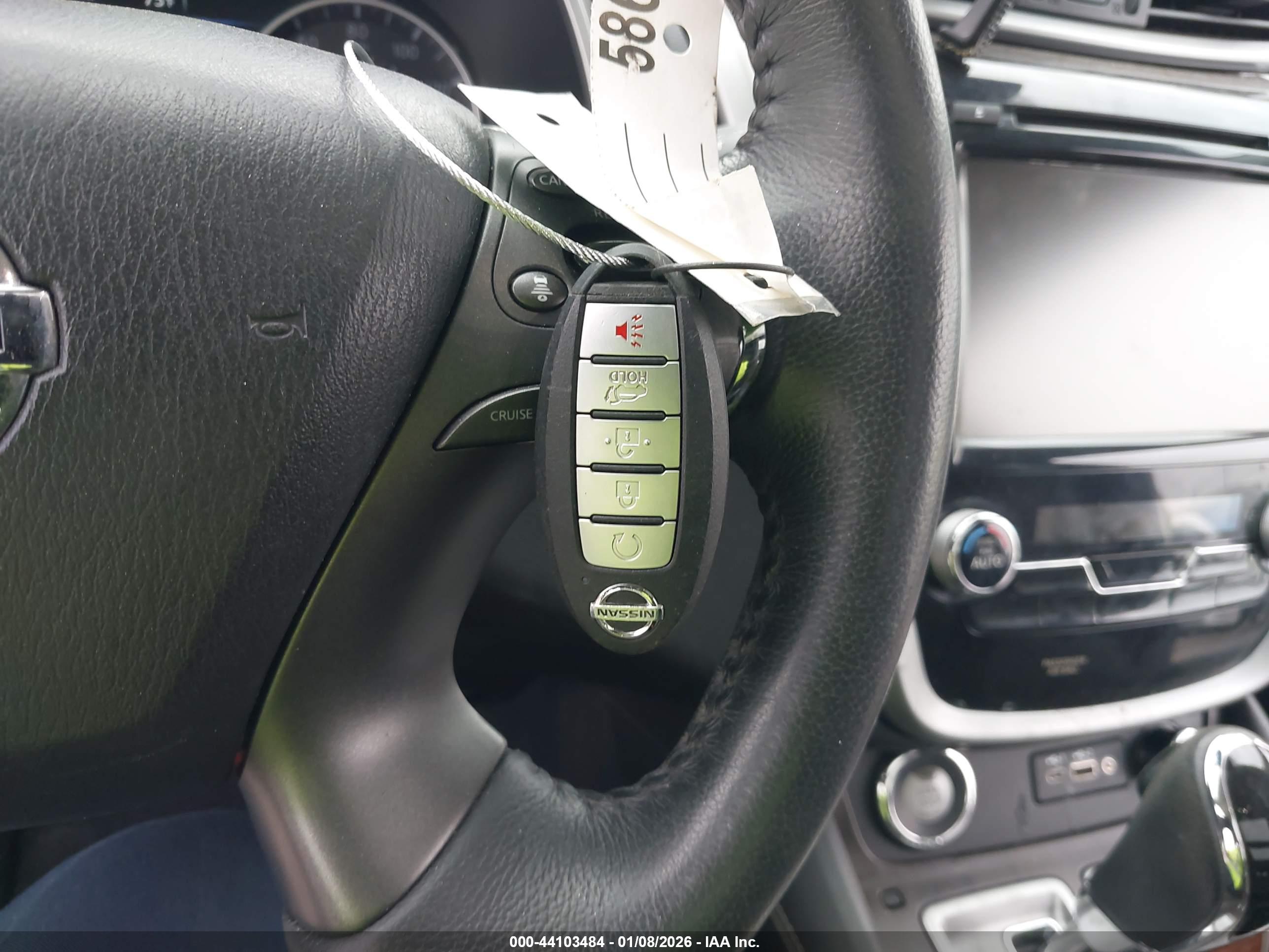 NISSAN MURANO image 11