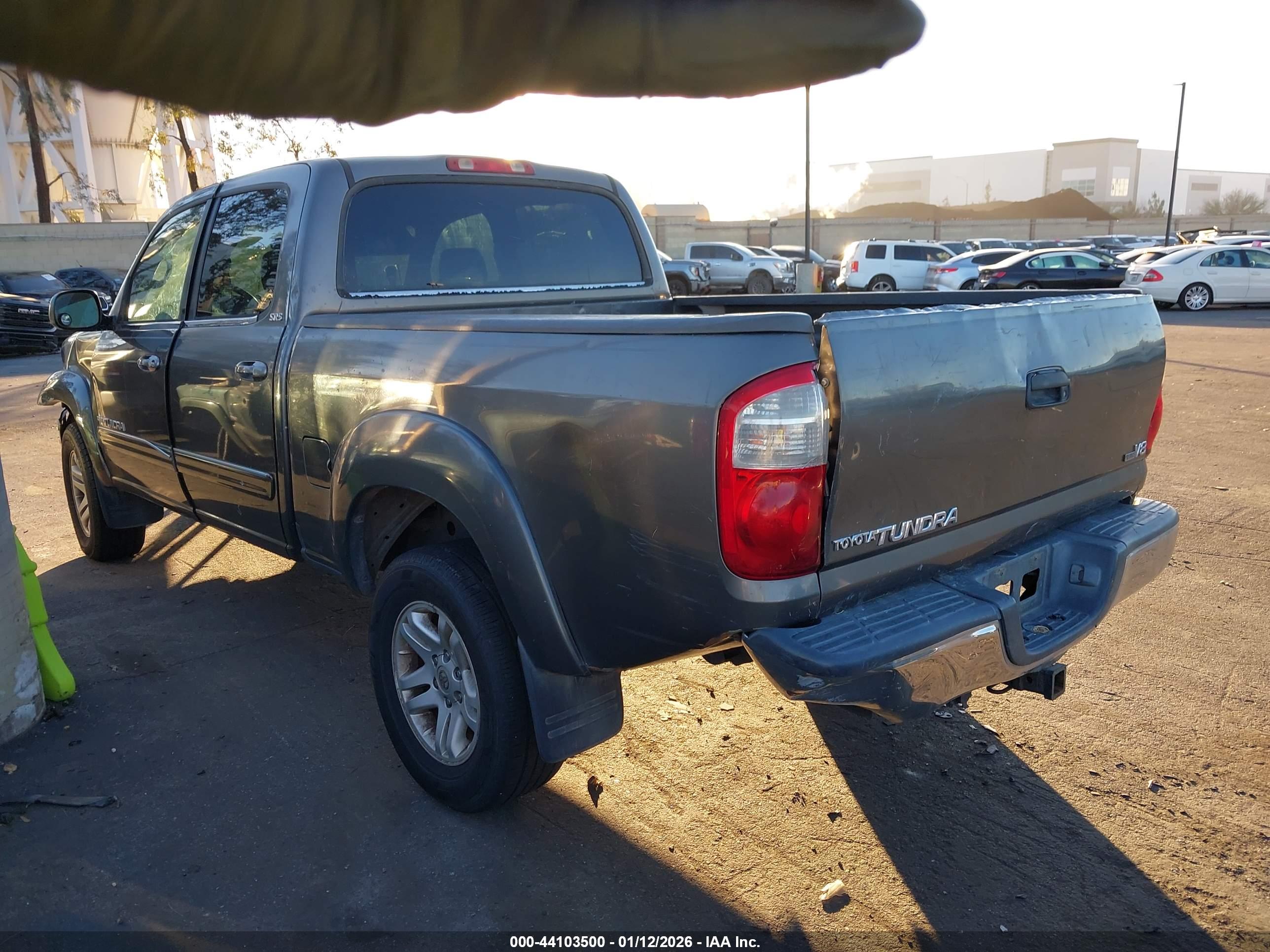 TOYOTA TUNDRA image 3