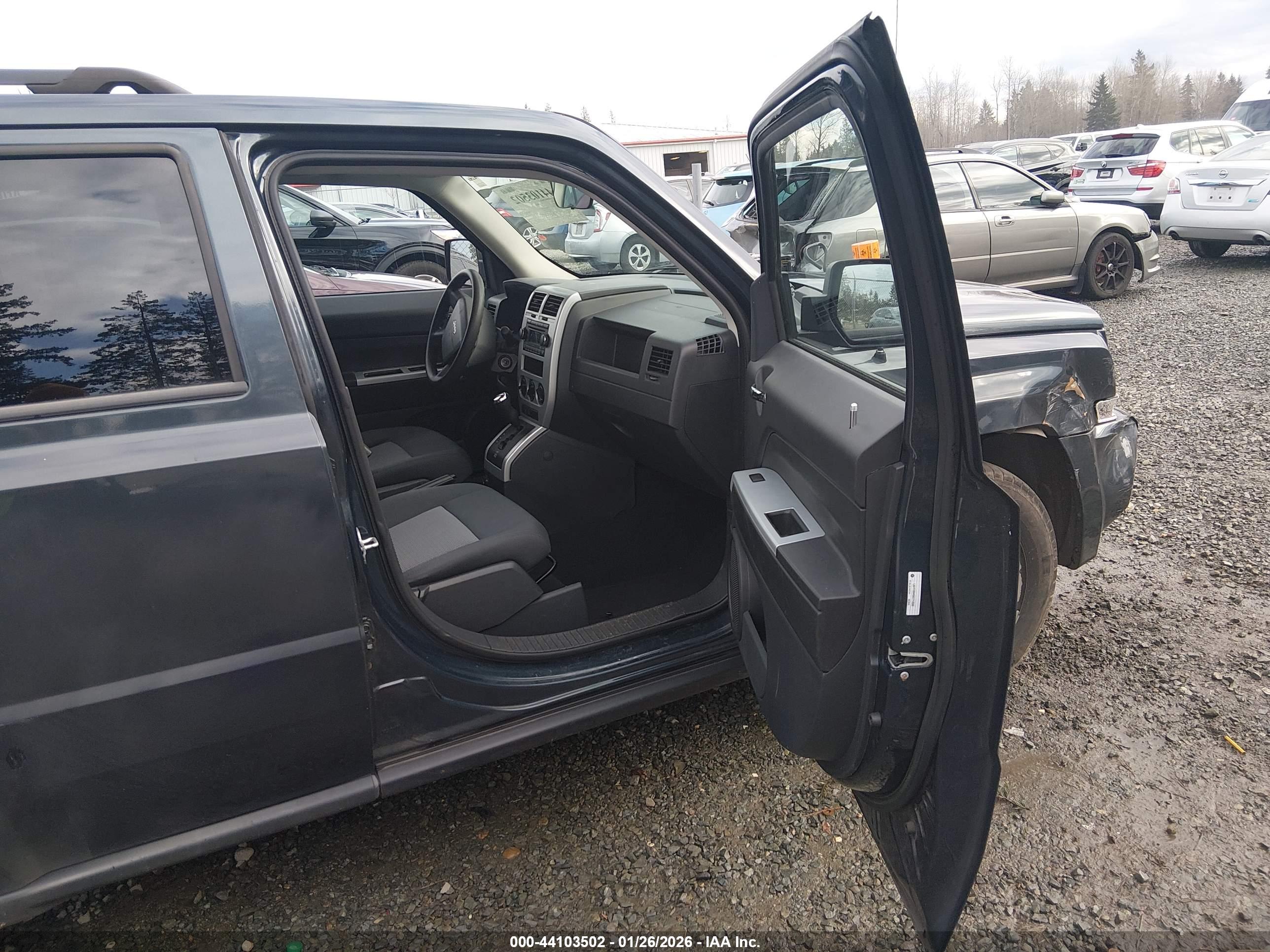 JEEP PATRIOT image 5