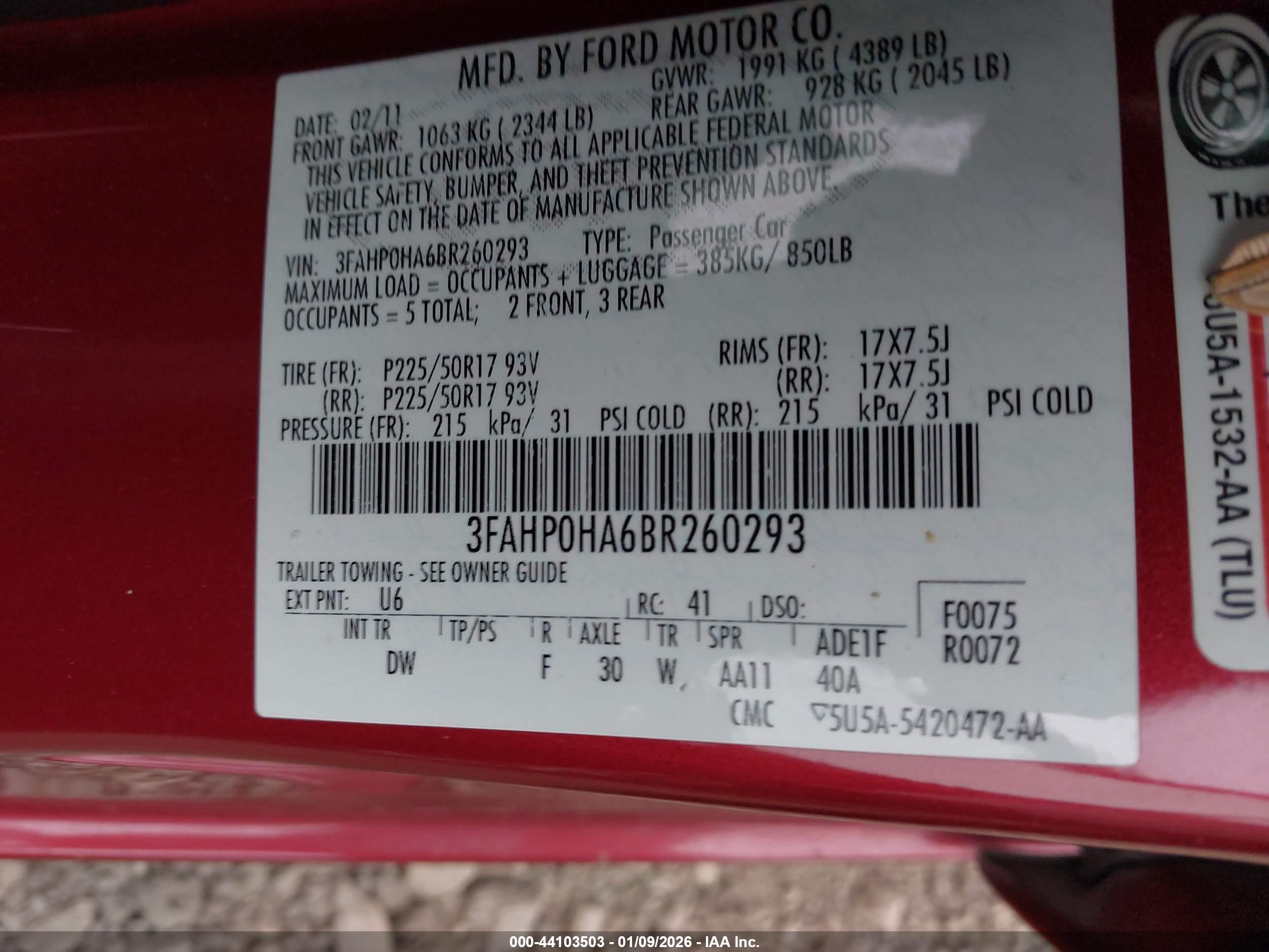 FORD FUSION image 9