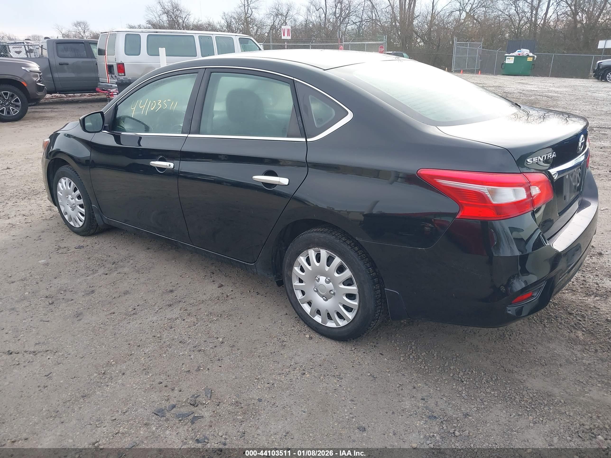 NISSAN SENTRA image 3