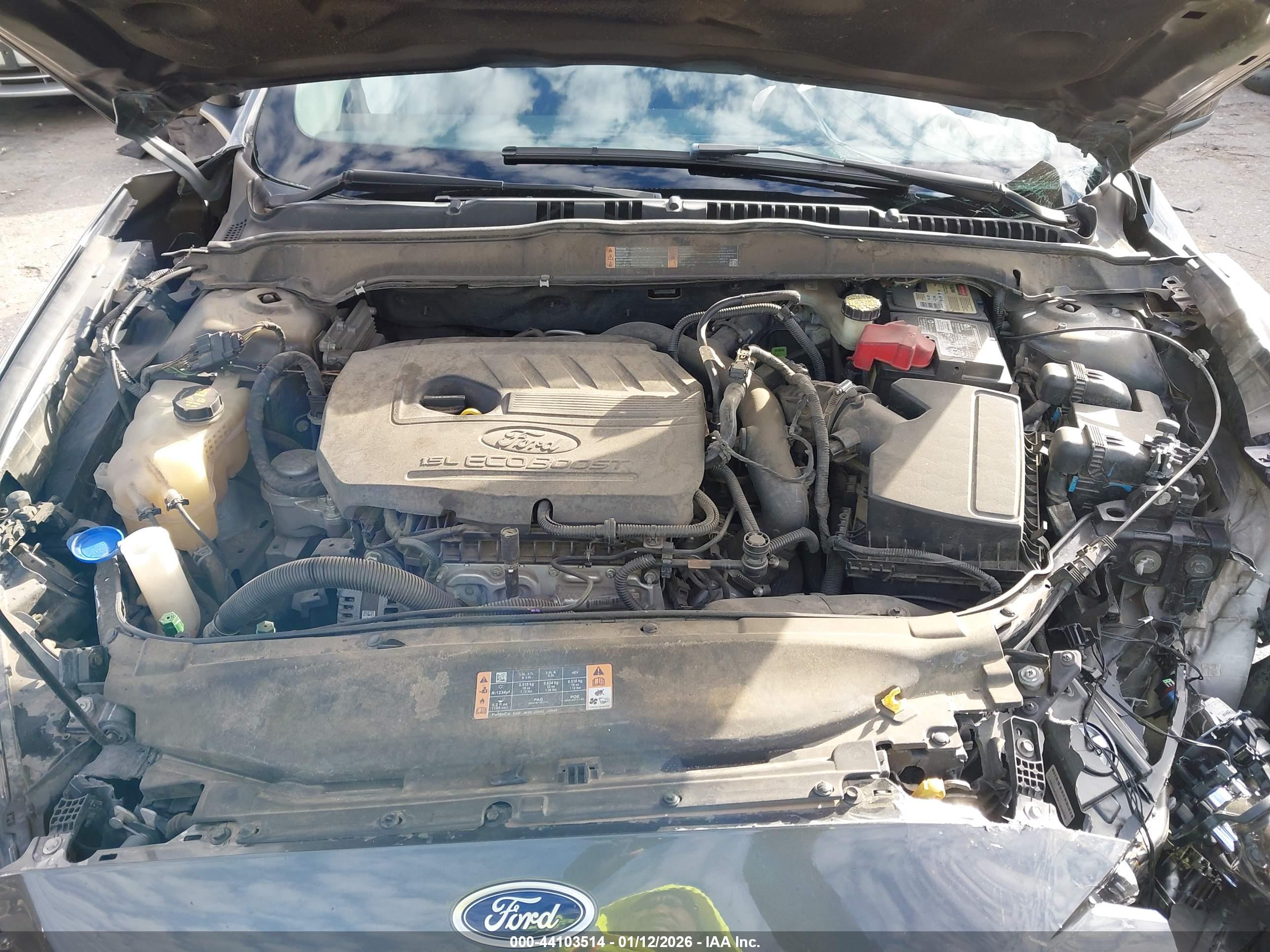 FORD FUSION image 10