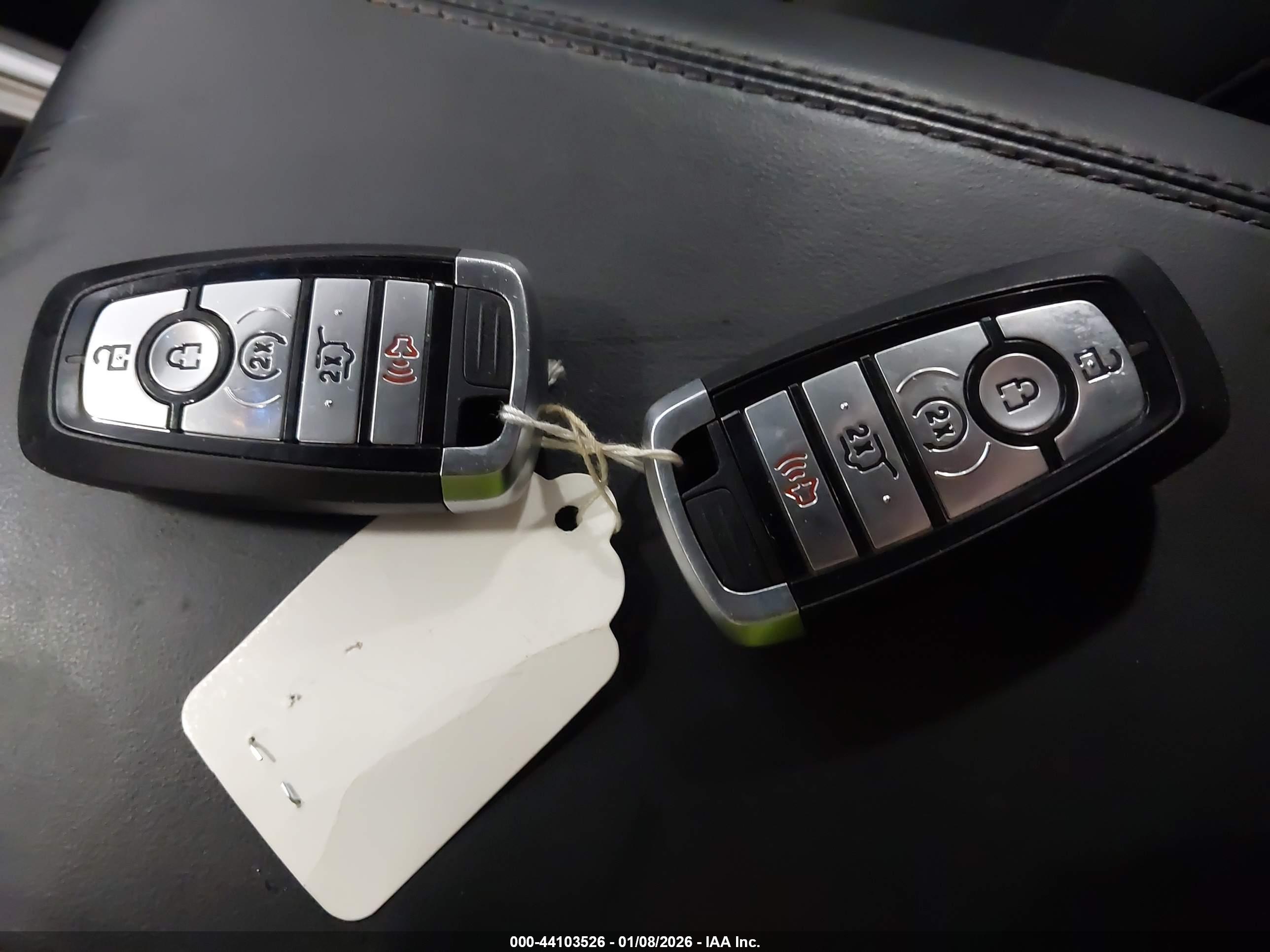 FORD EXPLORER image 11