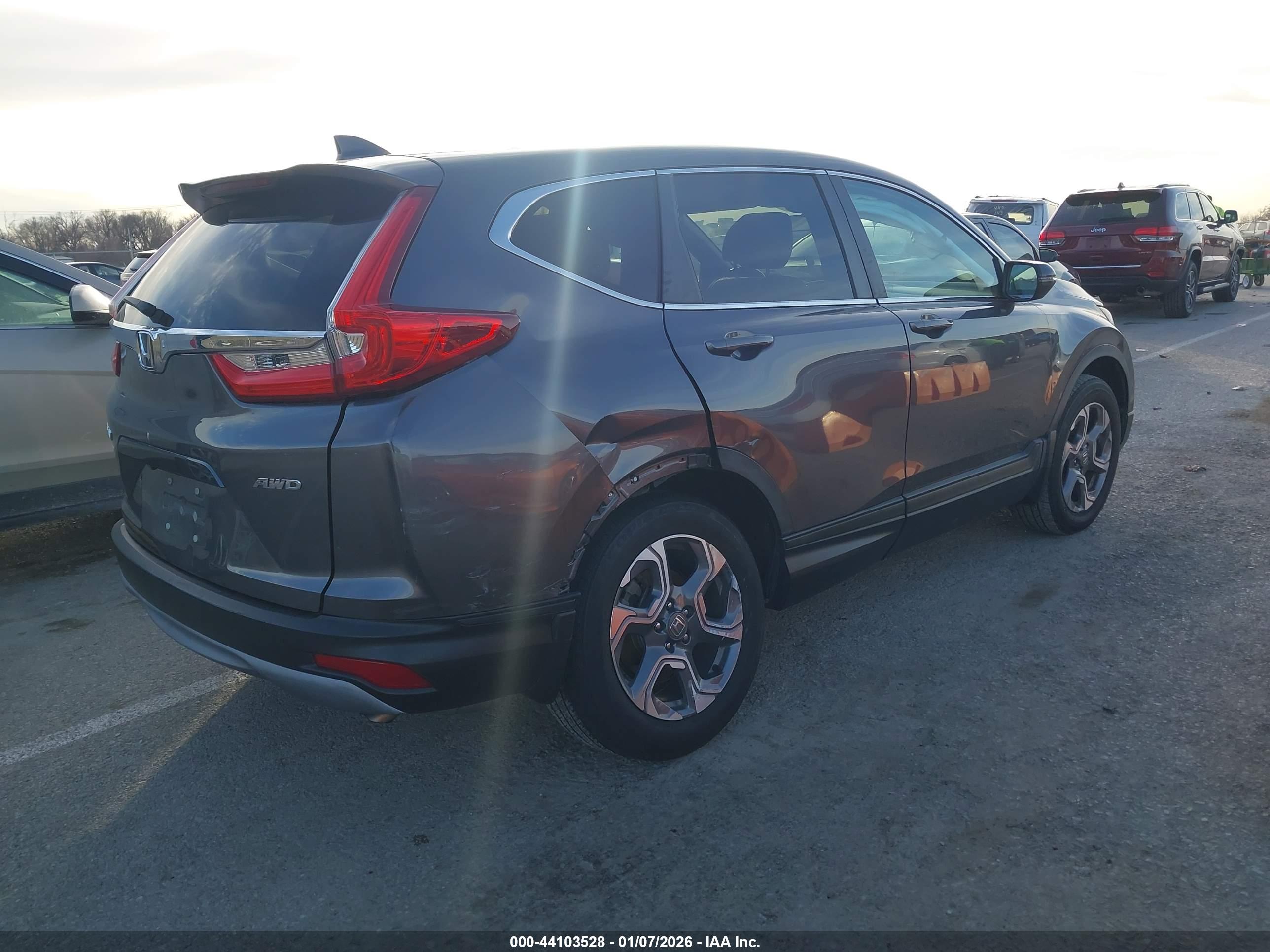 HONDA CR-V image 4