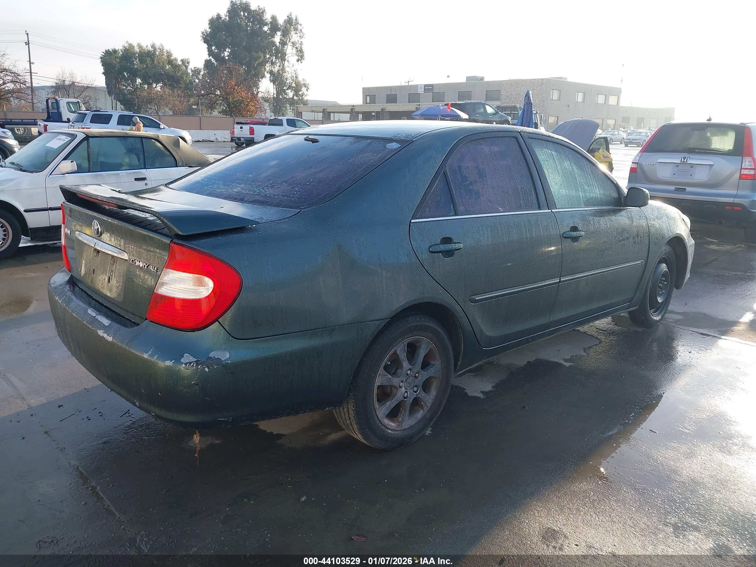 TOYOTA CAMRY image 4