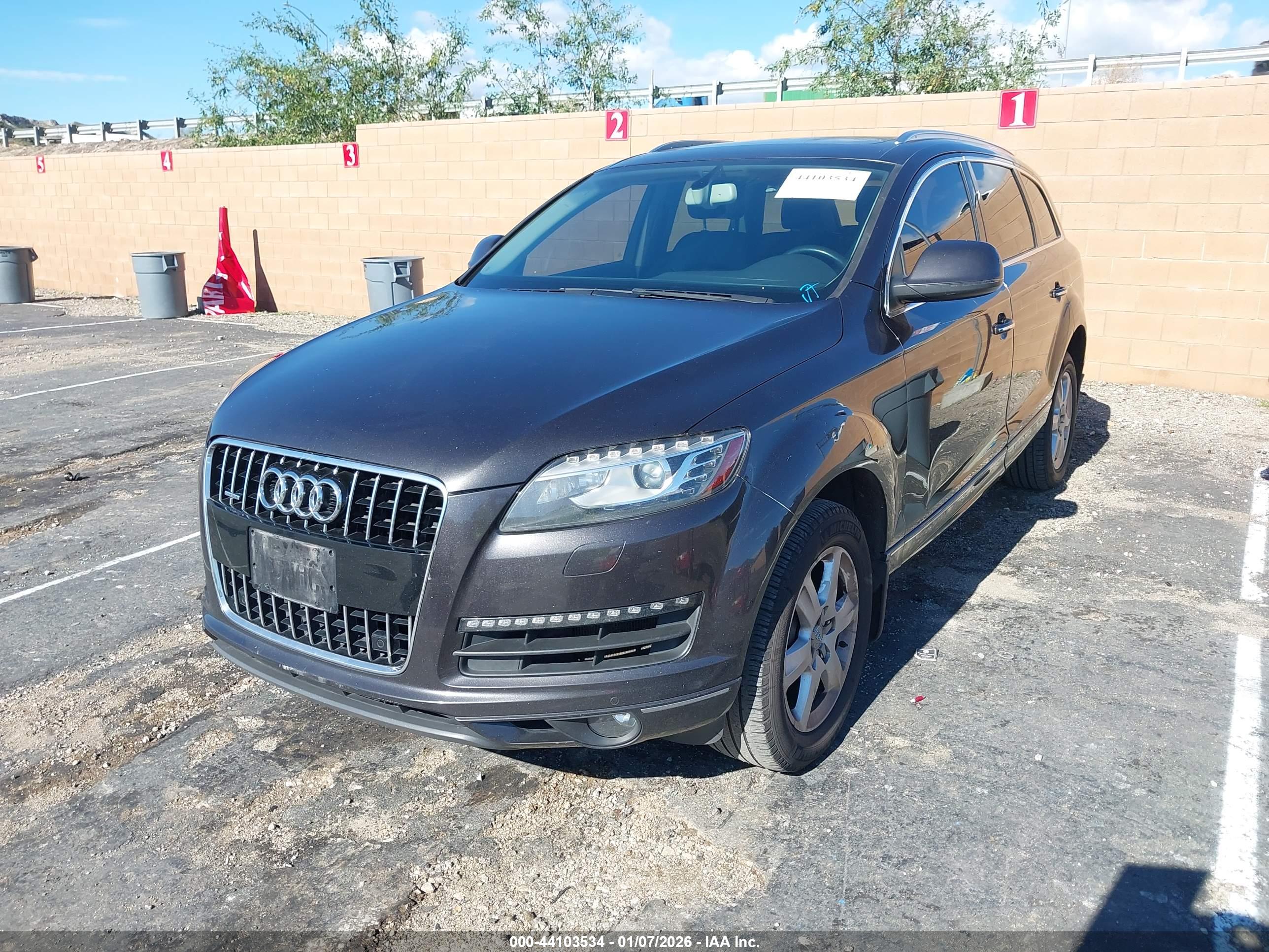 AUDI Q7 image 2