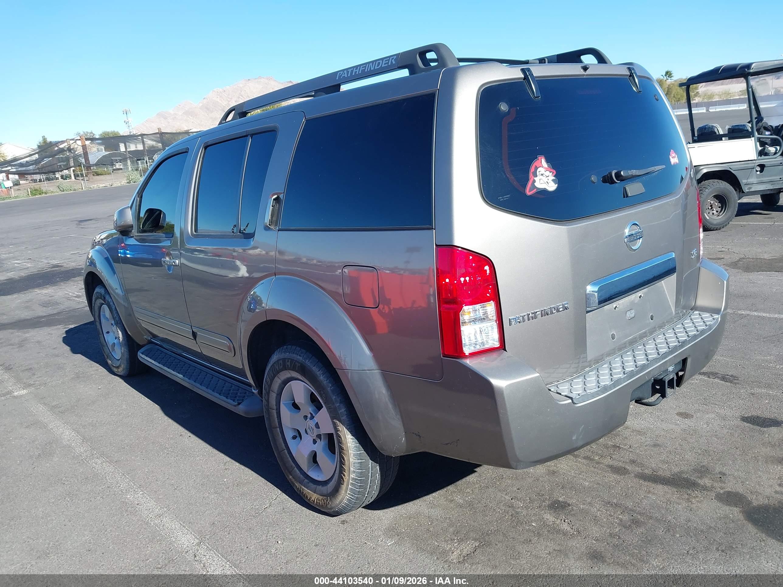 NISSAN PATHFINDER image 3