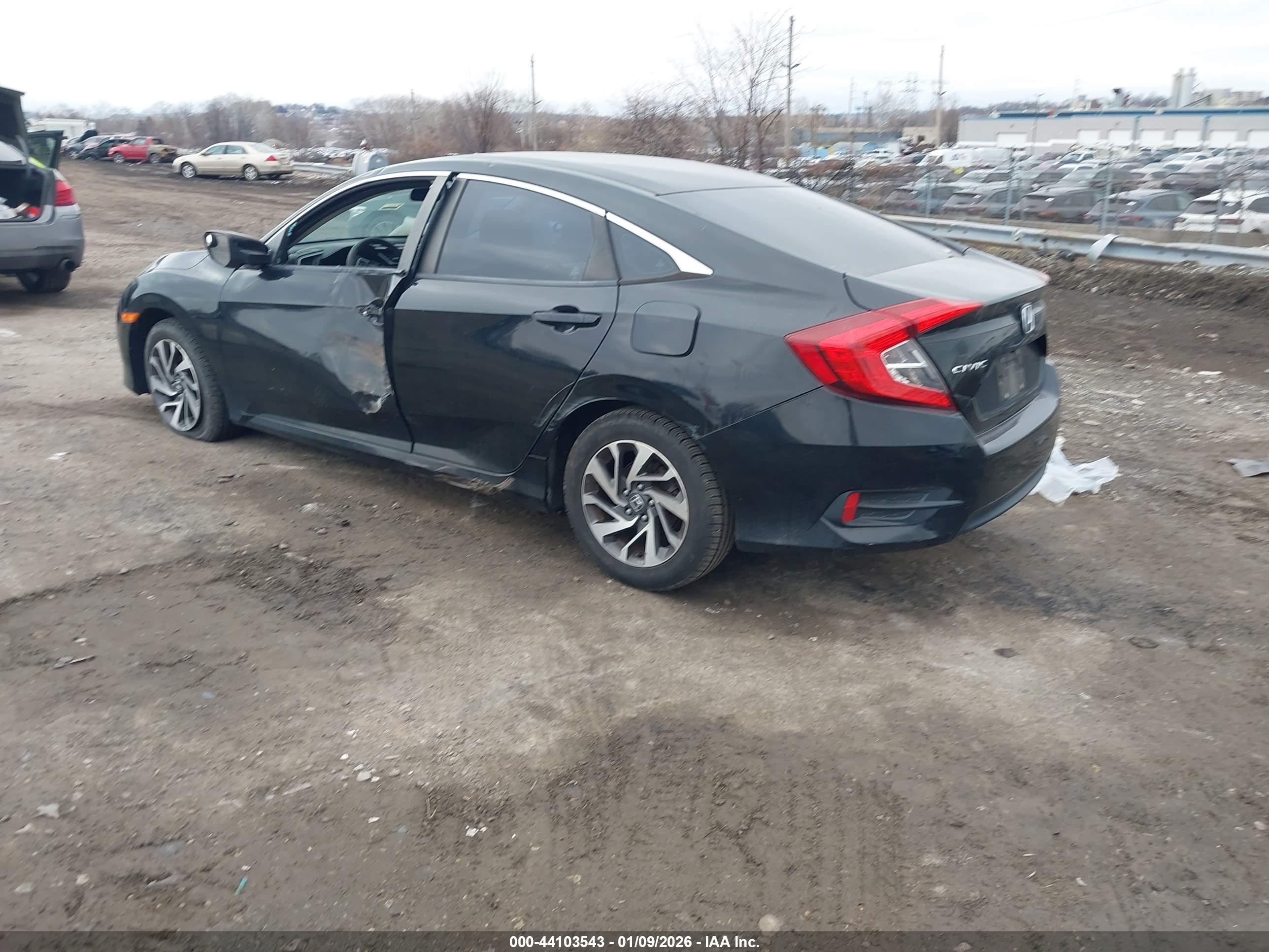 HONDA CIVIC image 3