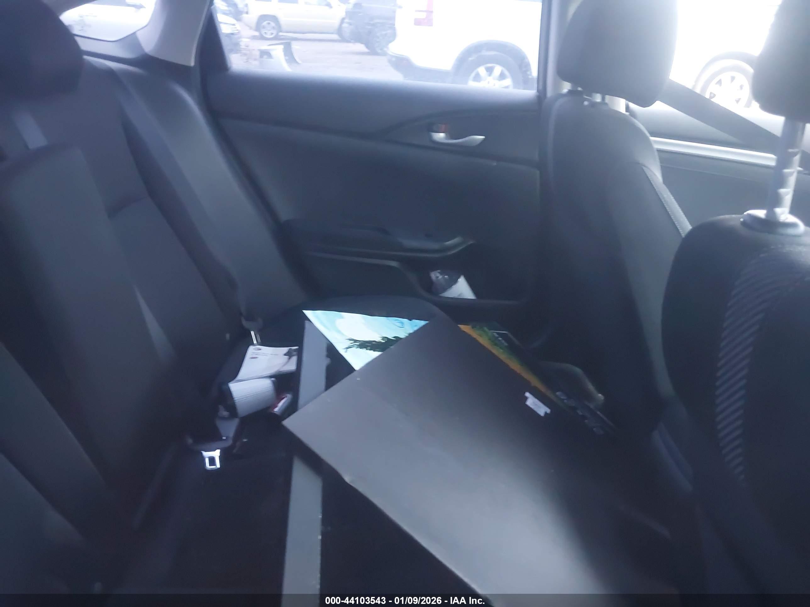 HONDA CIVIC image 8