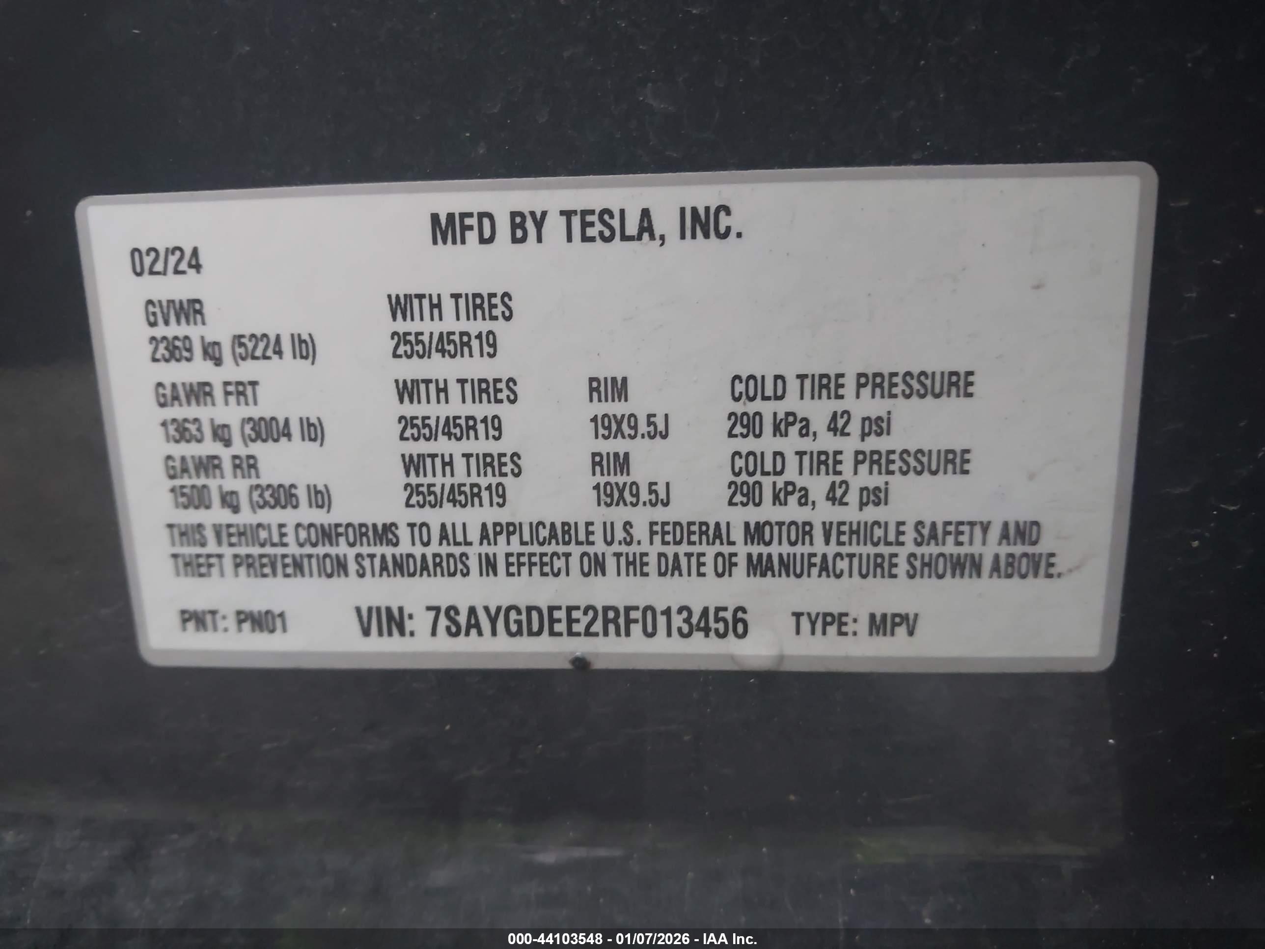 TESLA MODEL image 9