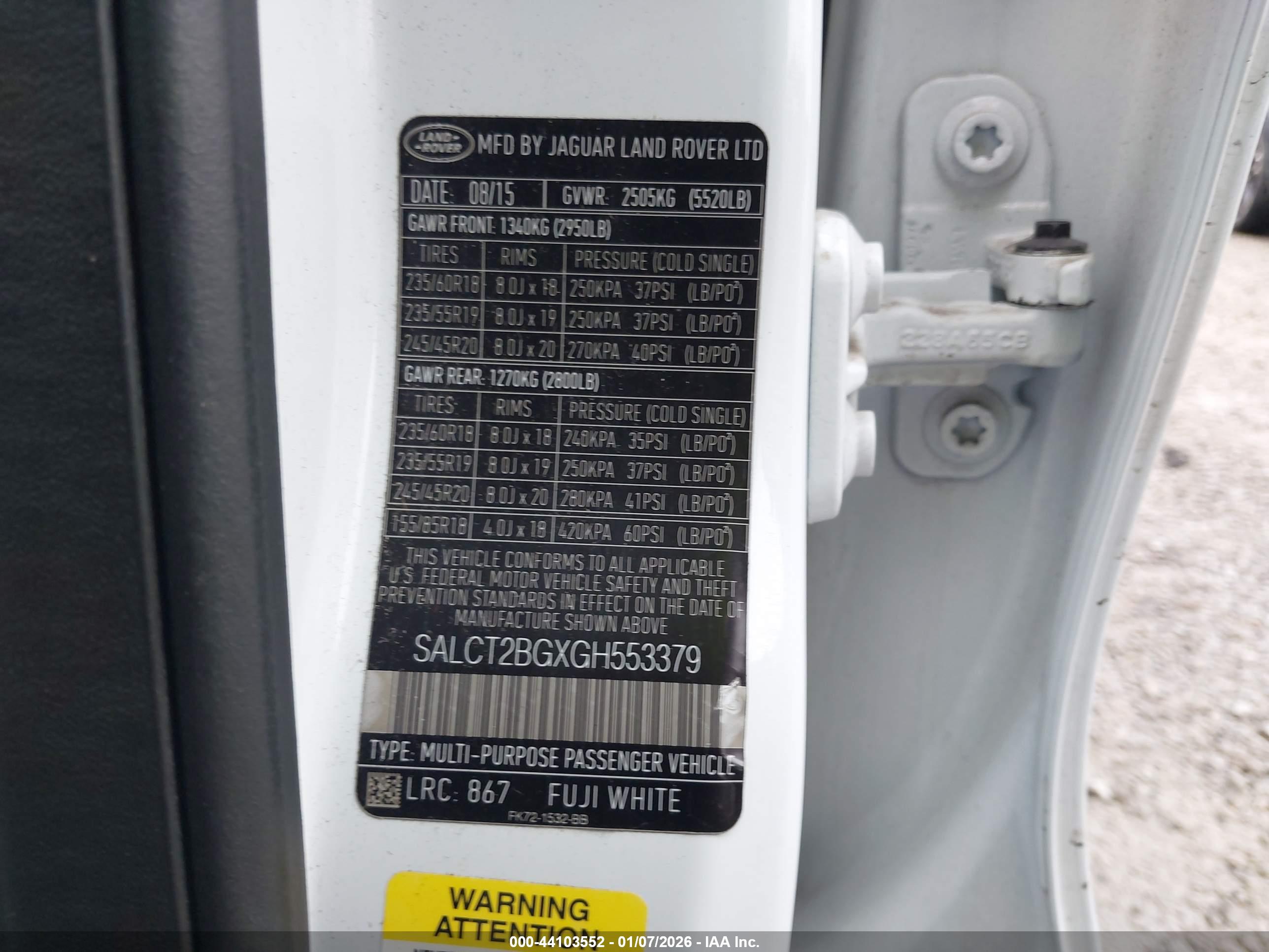 LAND ROVER image 9