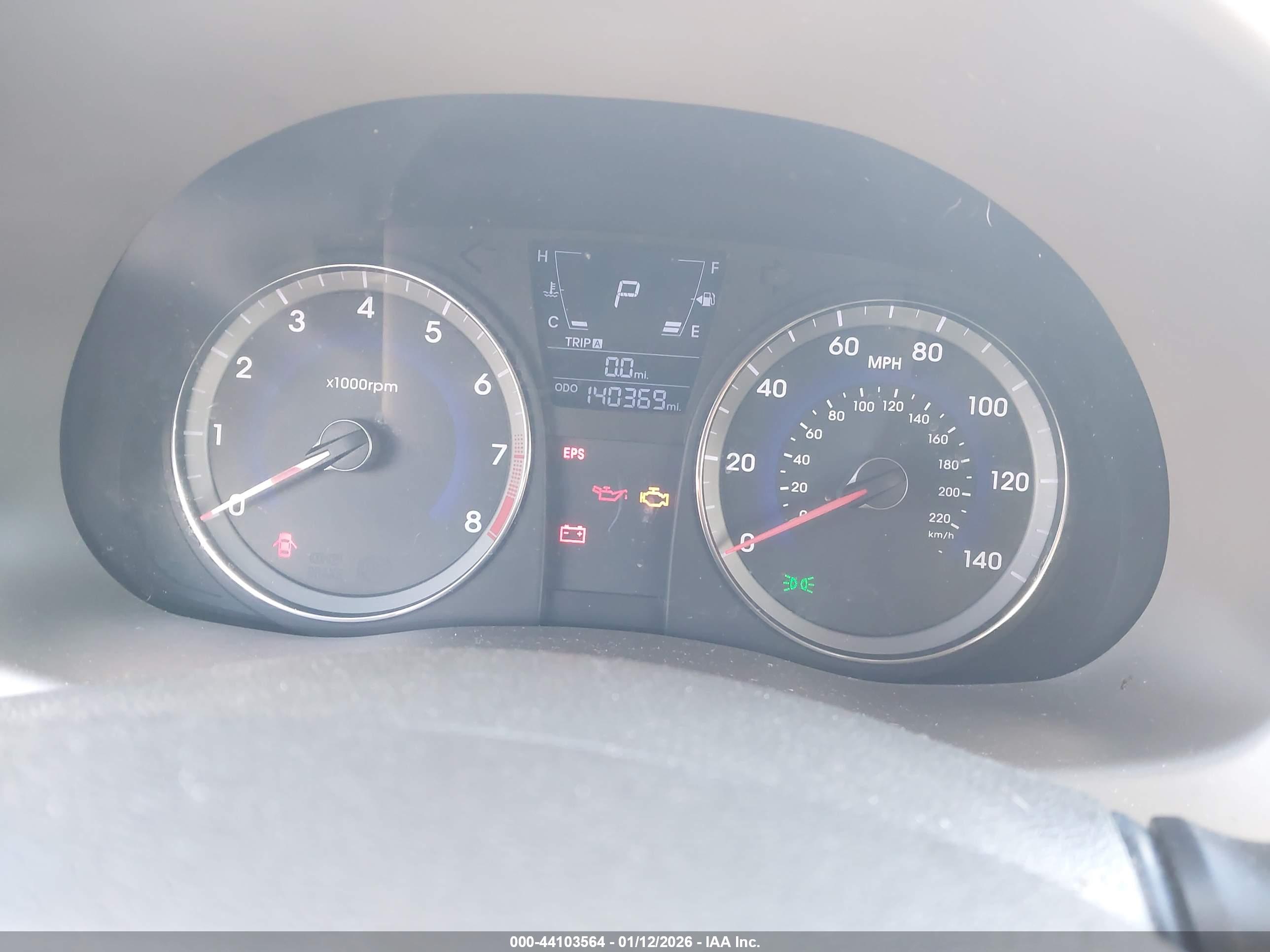 HYUNDAI ACCENT image 7