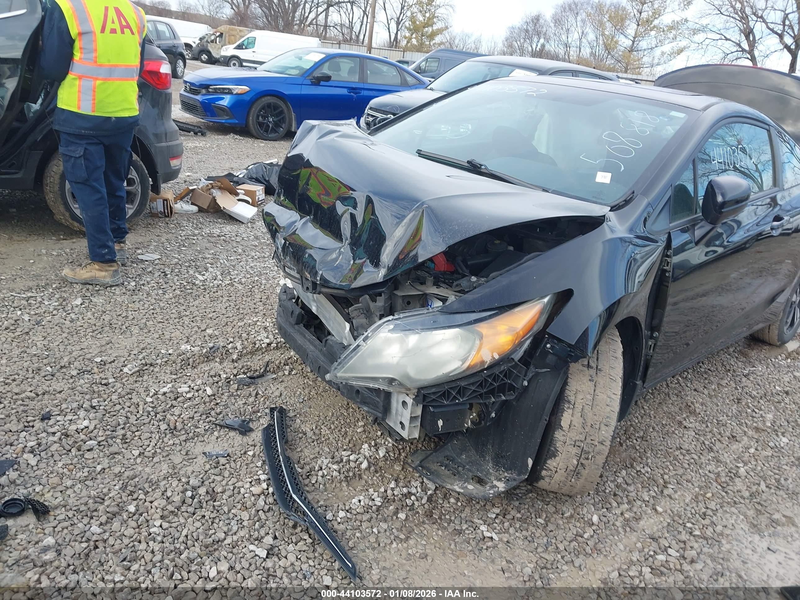 HONDA CIVIC image 2