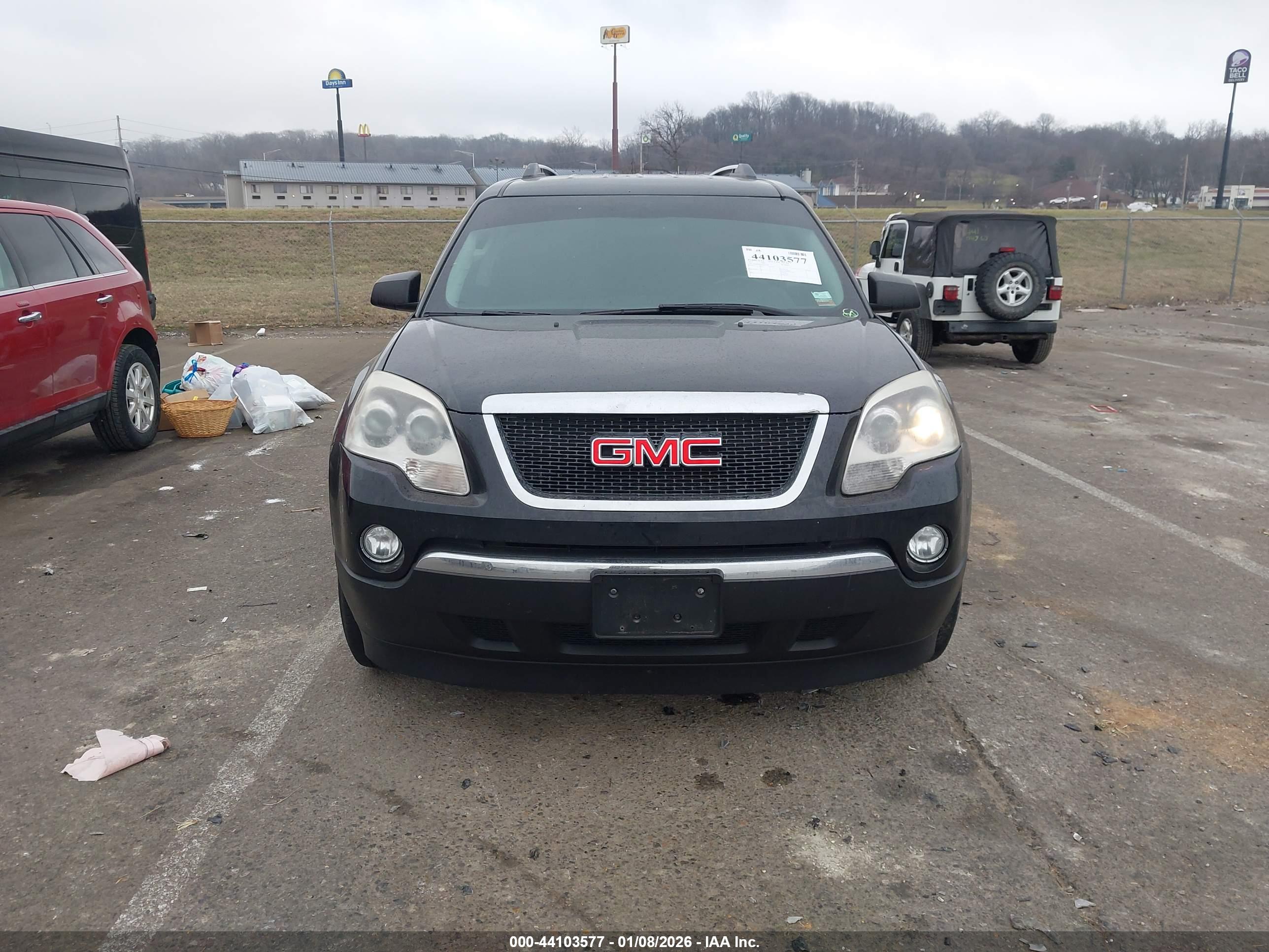 GMC ACADIA image 6