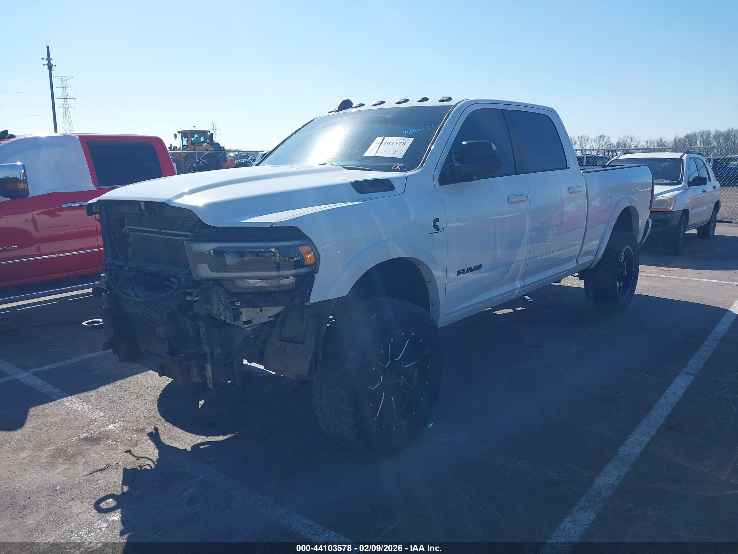 RAM 2500 image 2