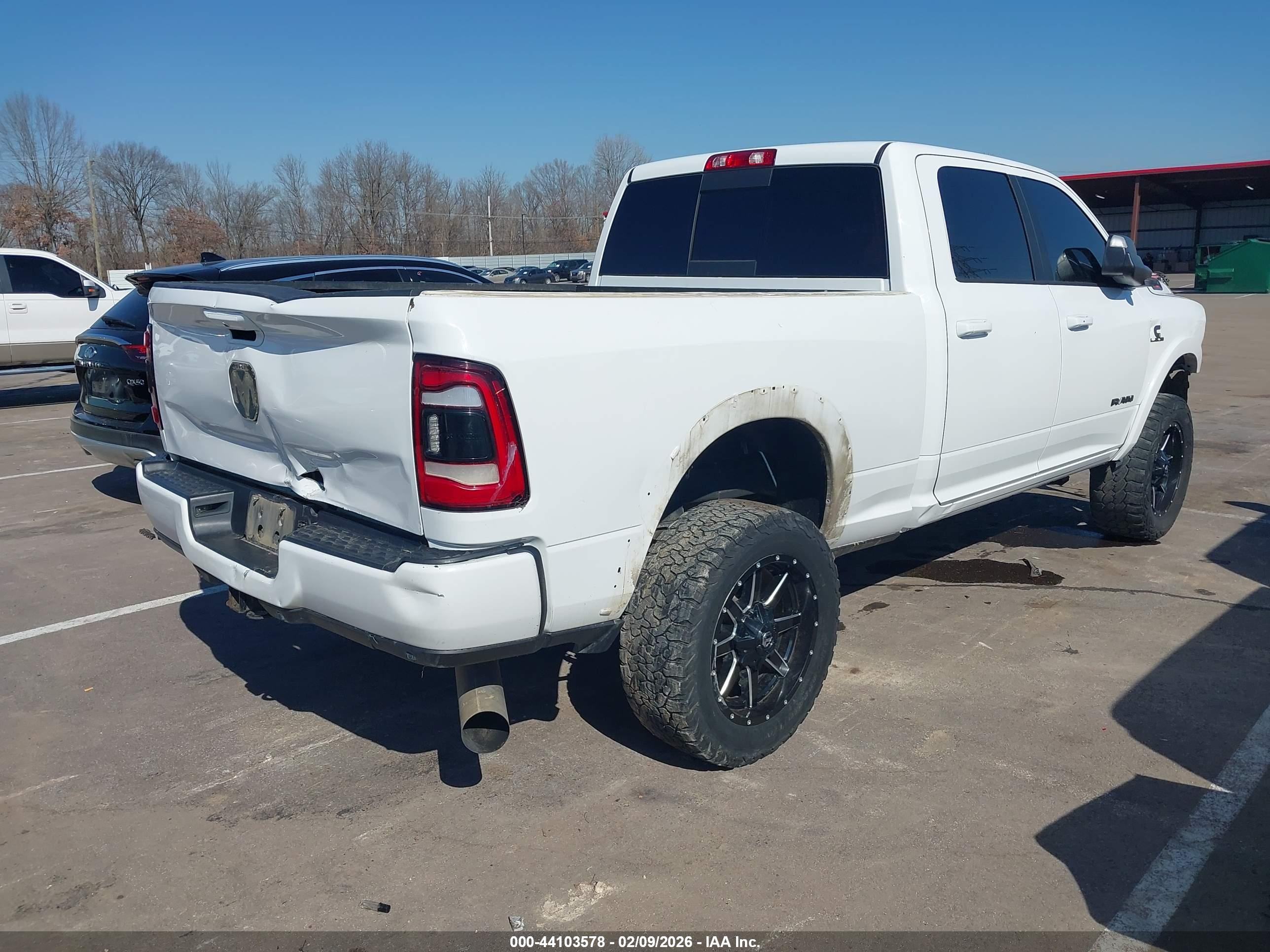 RAM 2500 image 4
