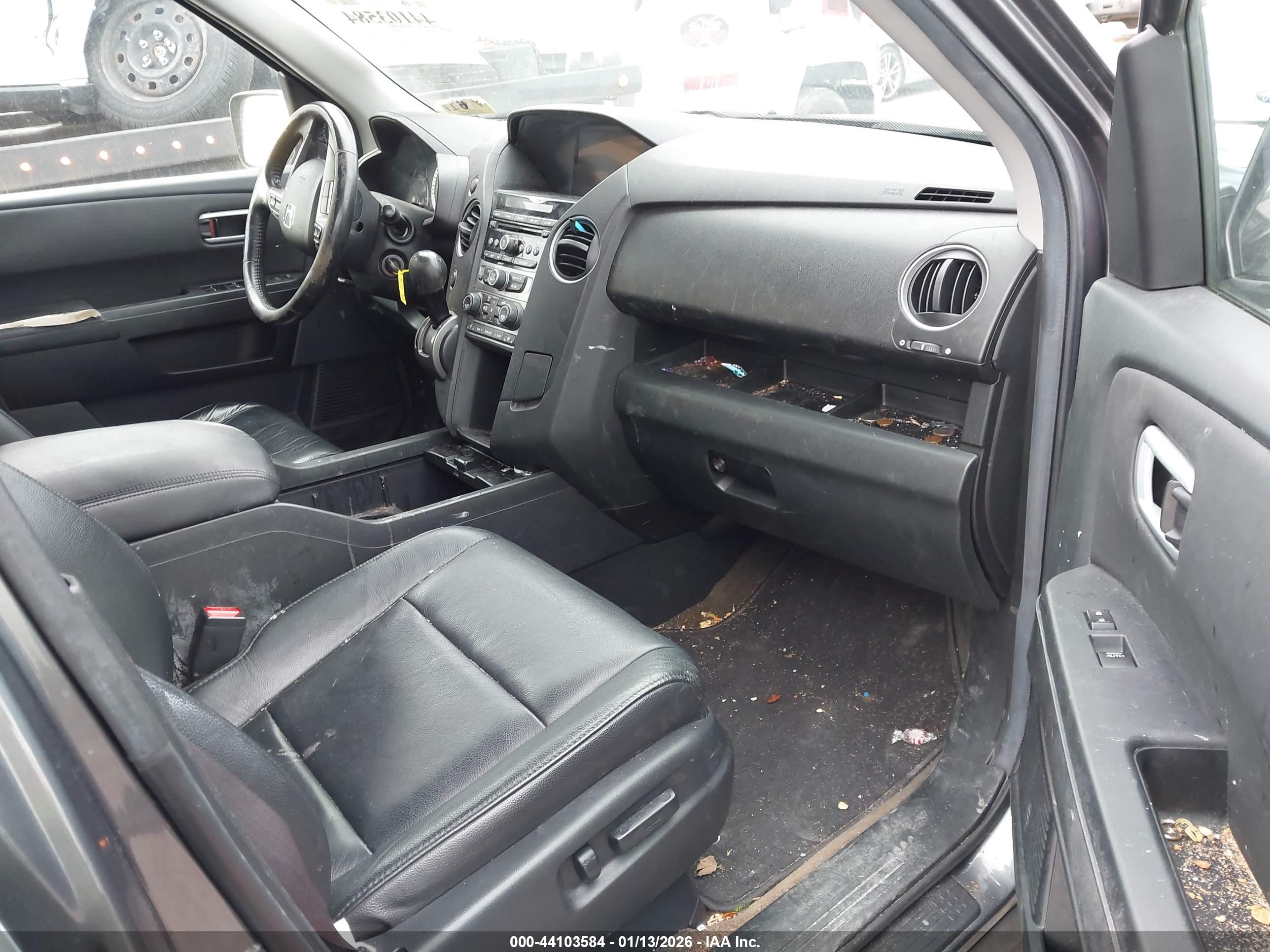 HONDA PILOT image 5