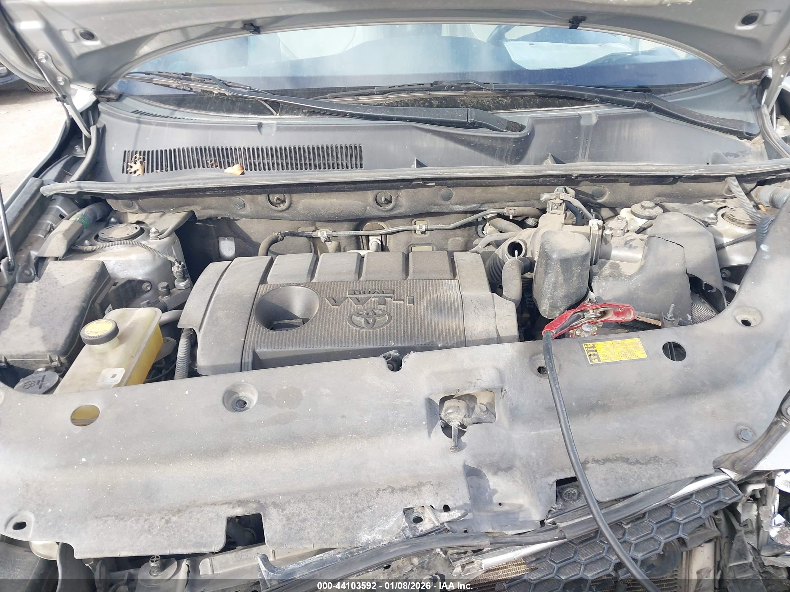 TOYOTA RAV4 image 10