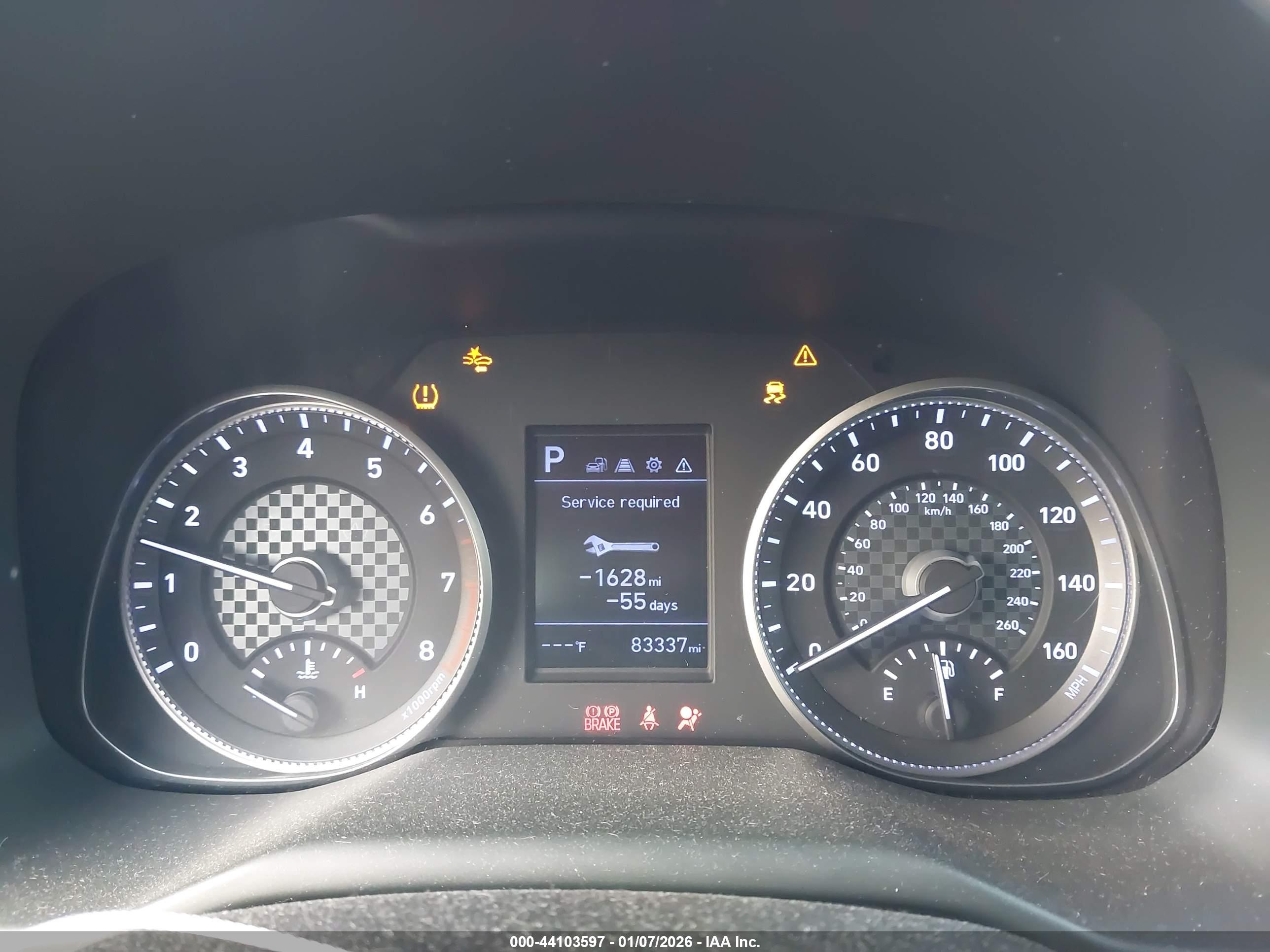 HYUNDAI ELANTRA image 7
