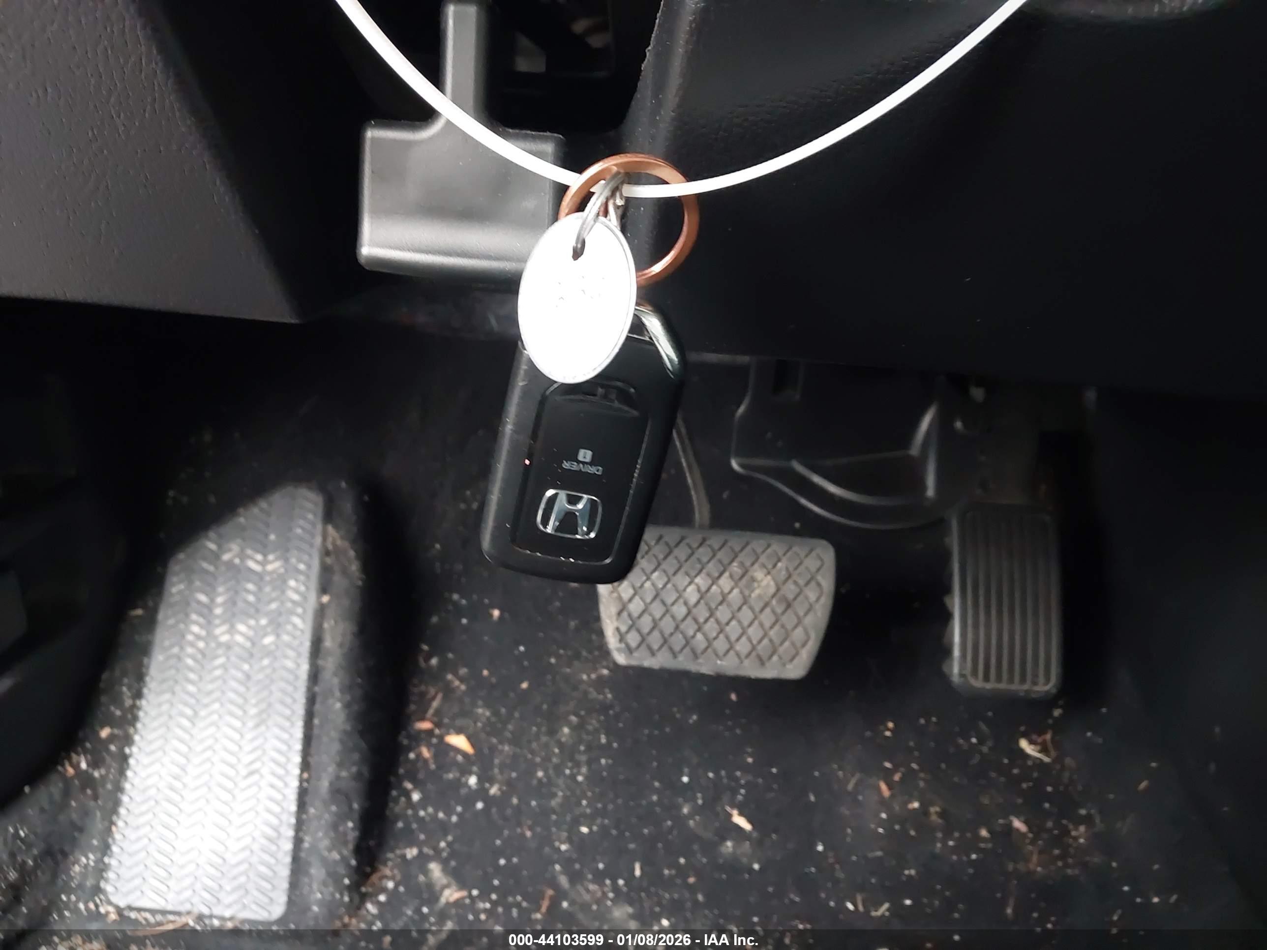 HONDA CR-V image 11