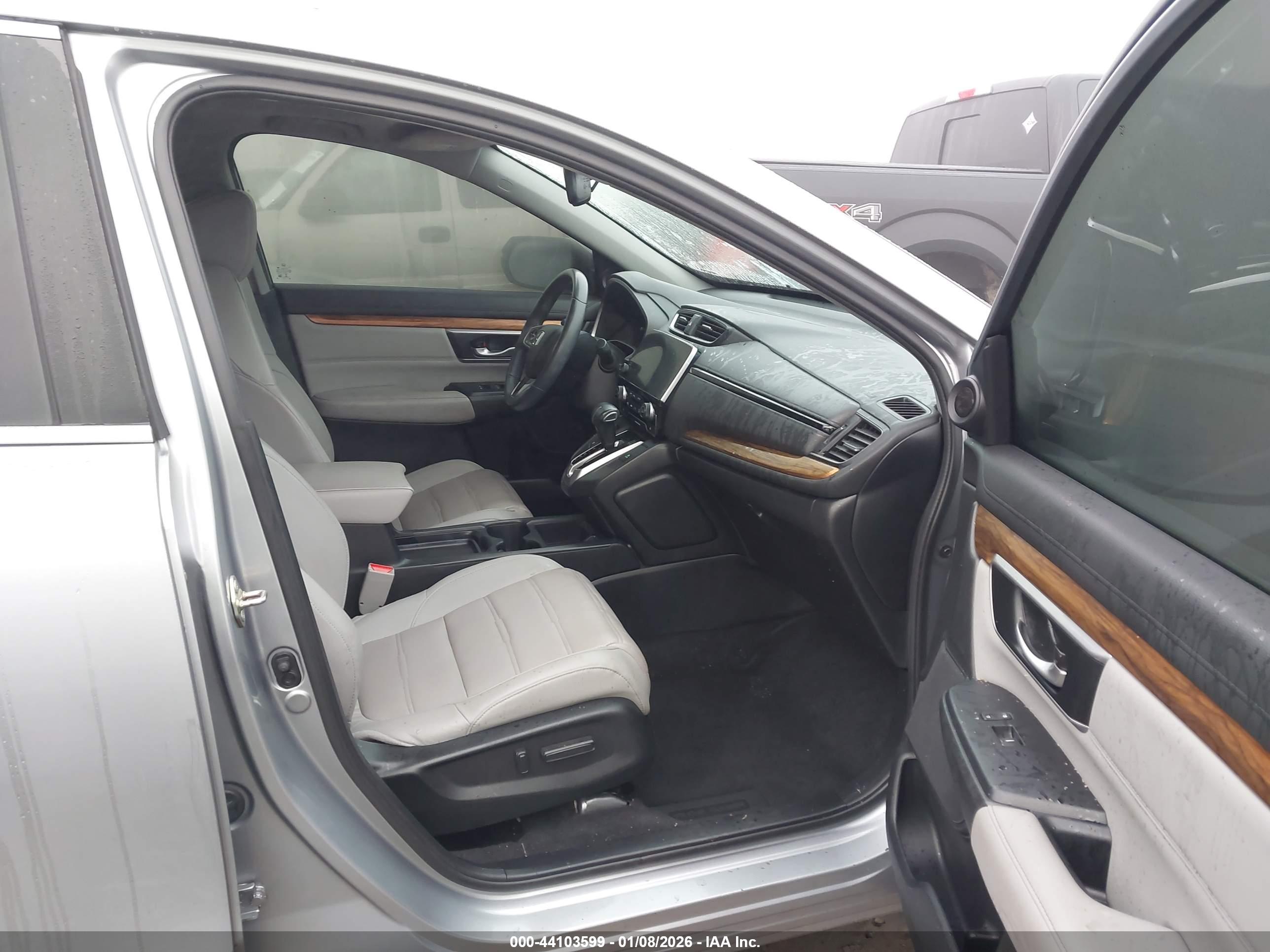 HONDA CR-V image 5