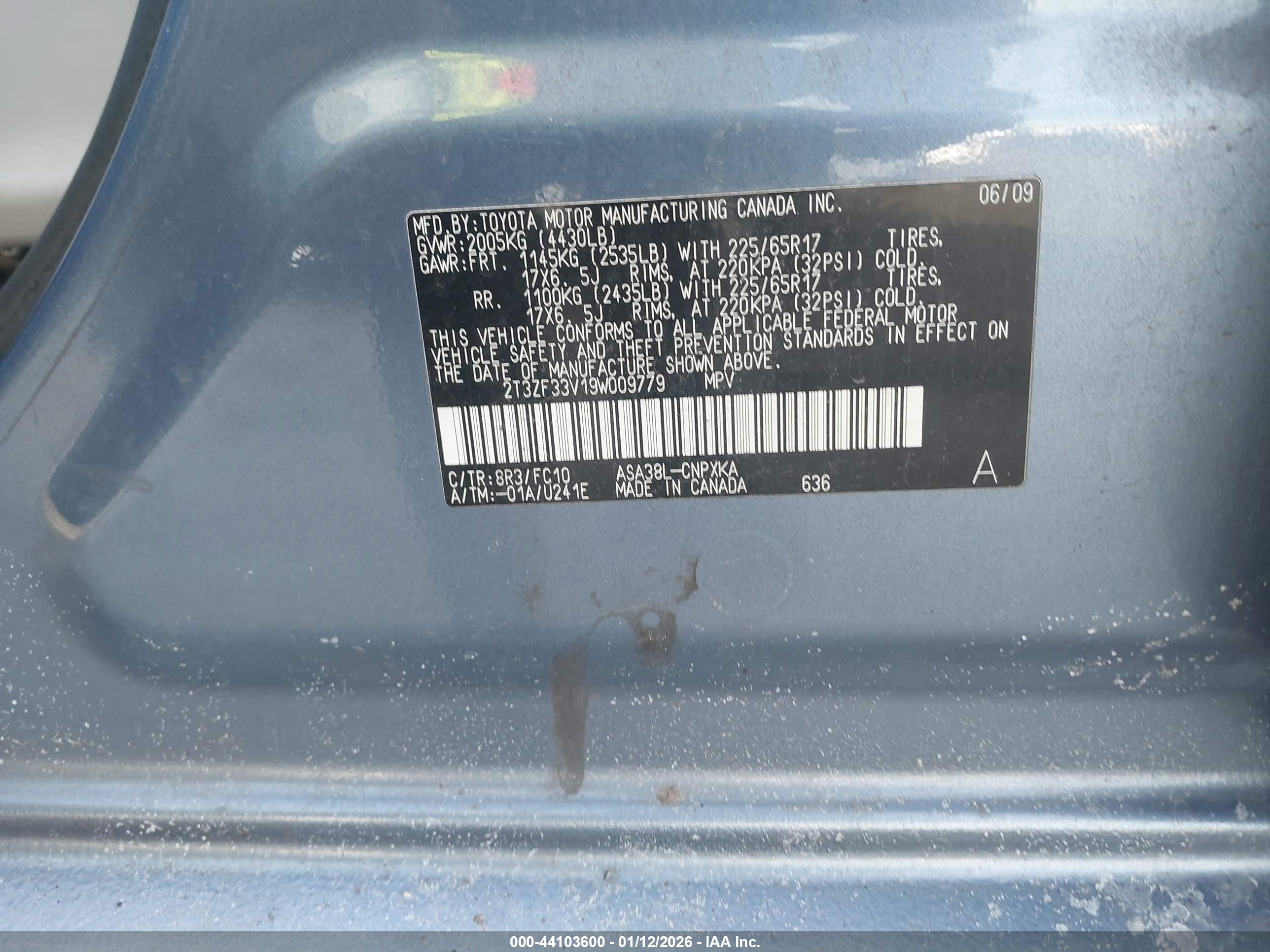TOYOTA RAV4 image 9