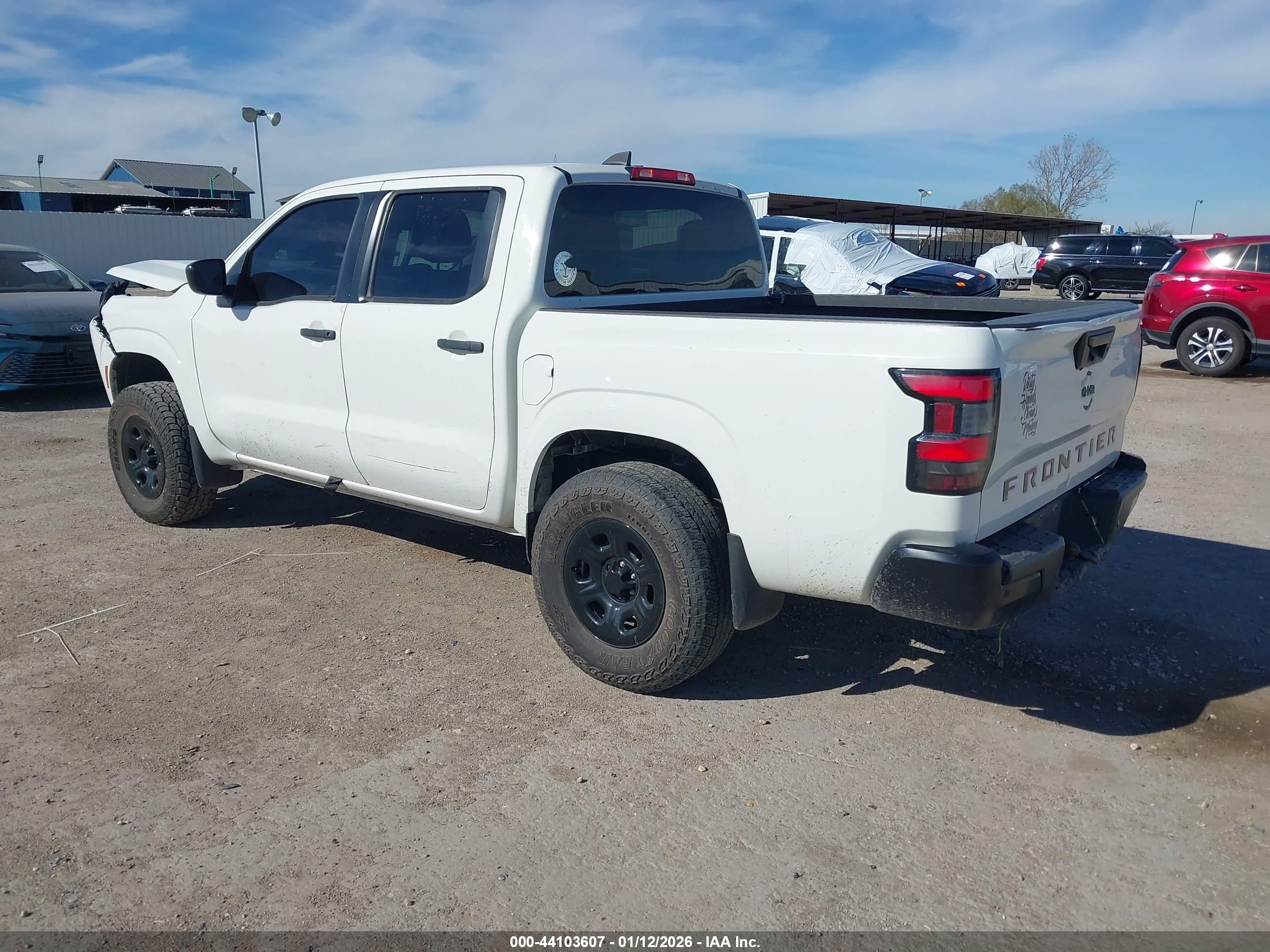NISSAN FRONTIER image 3