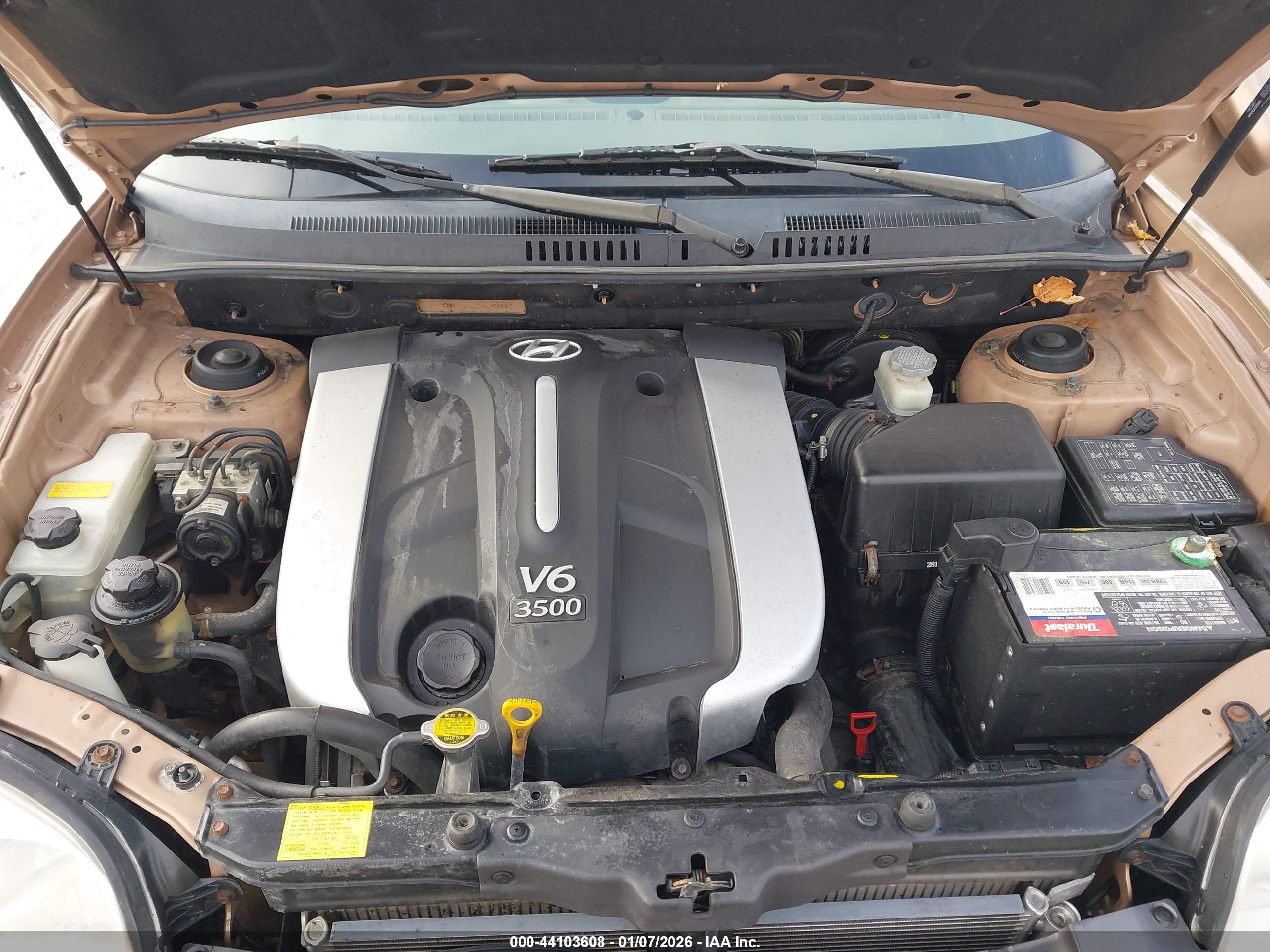 HYUNDAI SANTA image 10