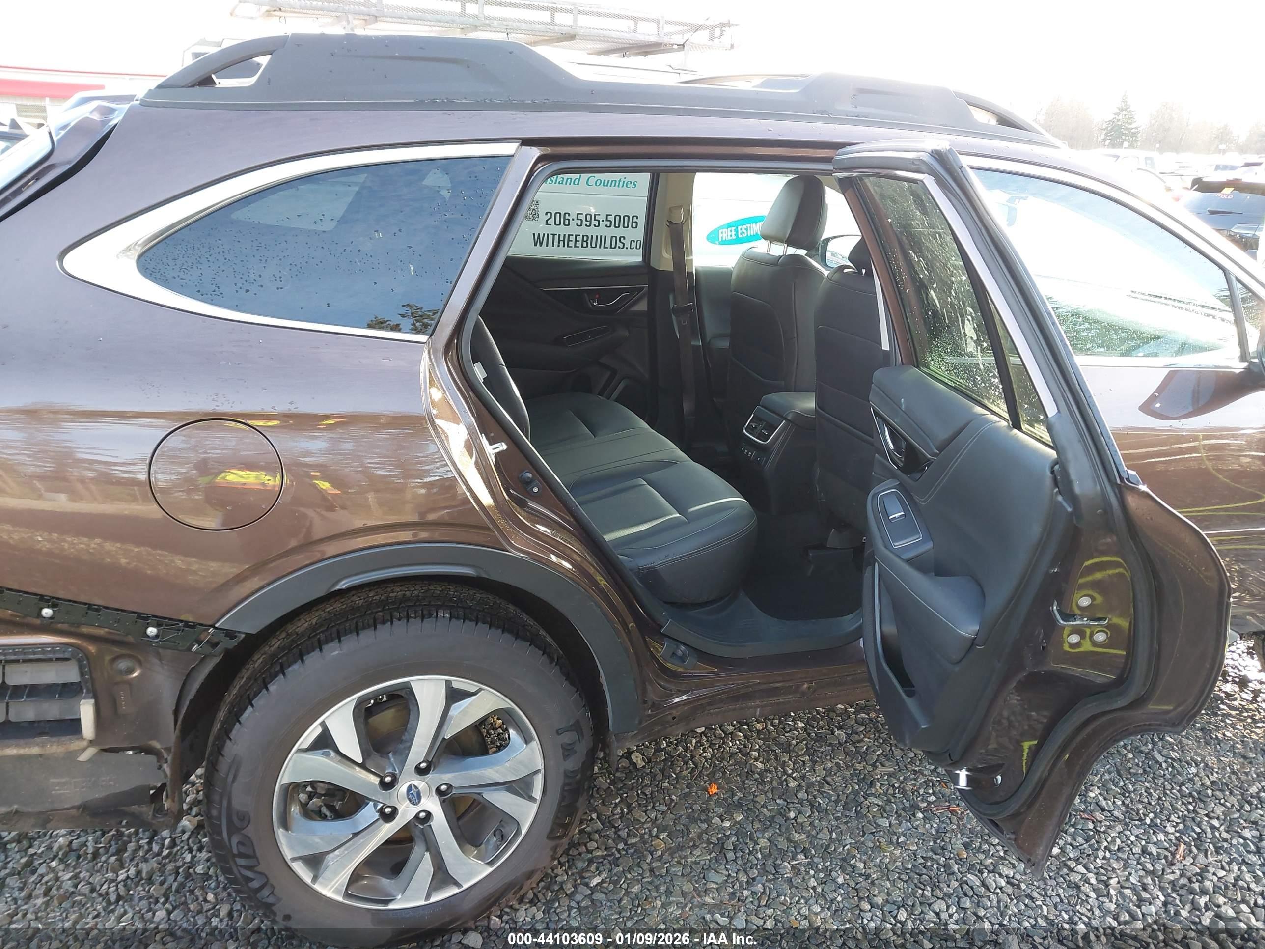 SUBARU OUTBACK image 8
